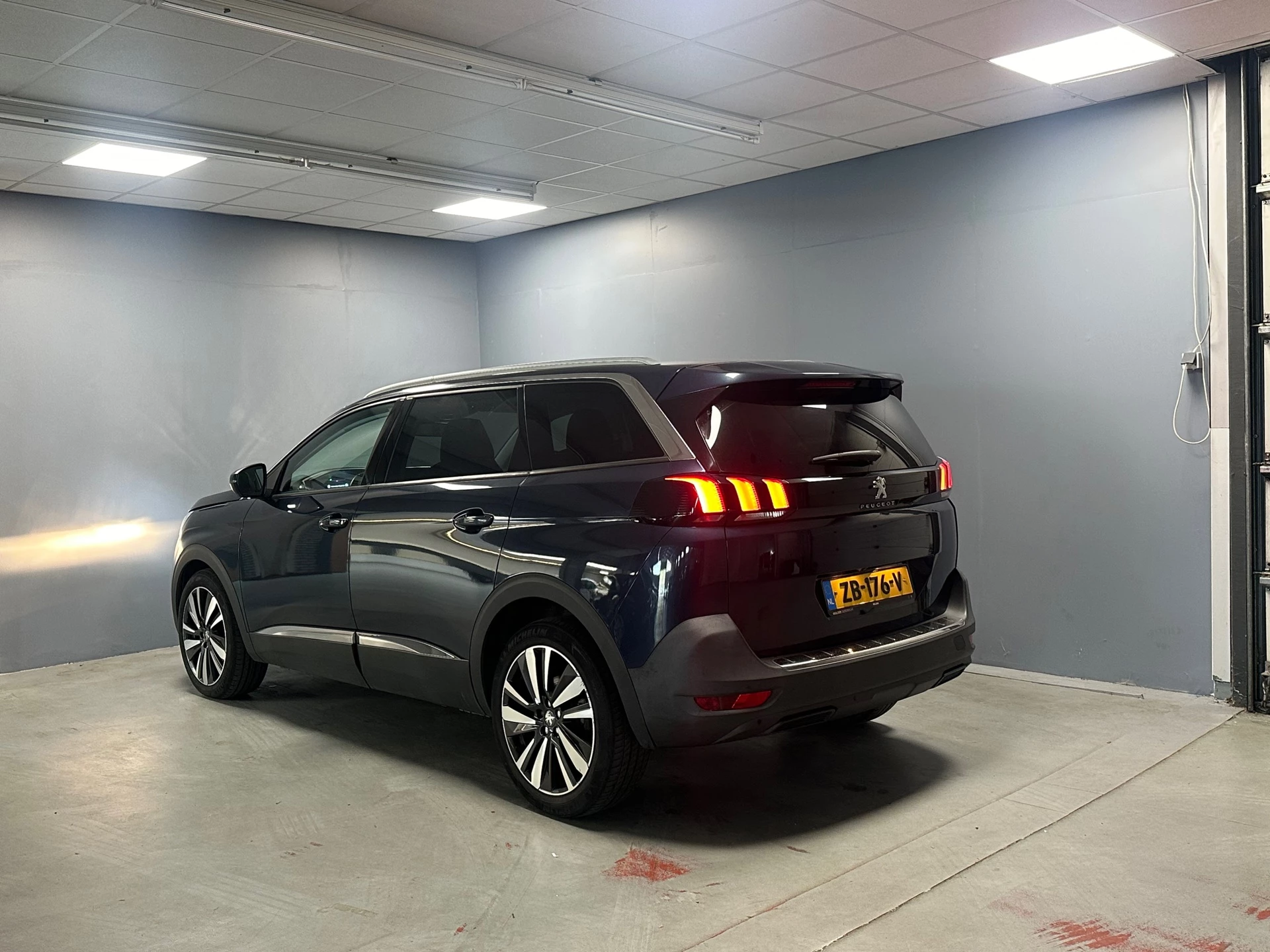 Hoofdafbeelding Peugeot 5008