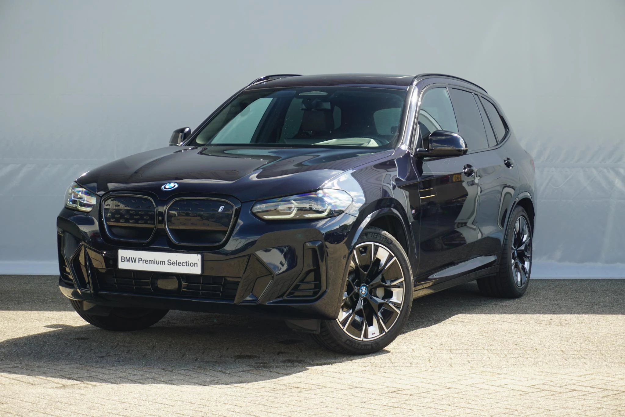 Hoofdafbeelding BMW iX3