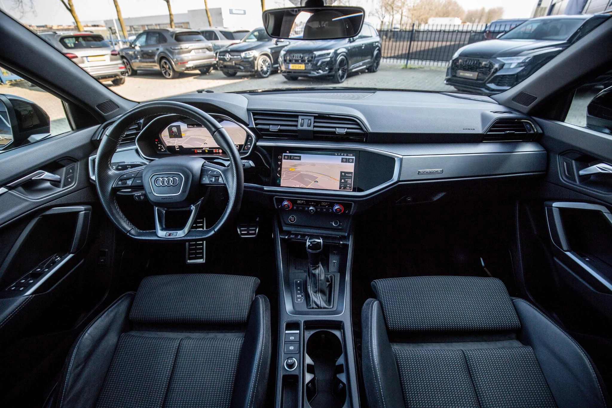 Hoofdafbeelding Audi Q3