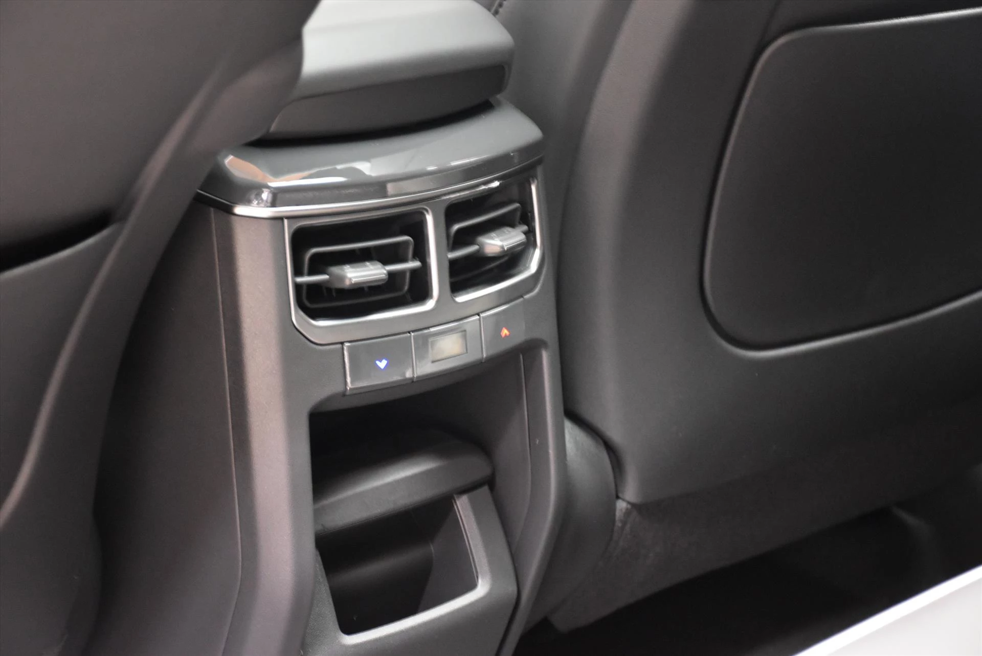 Hoofdafbeelding Kia EV5