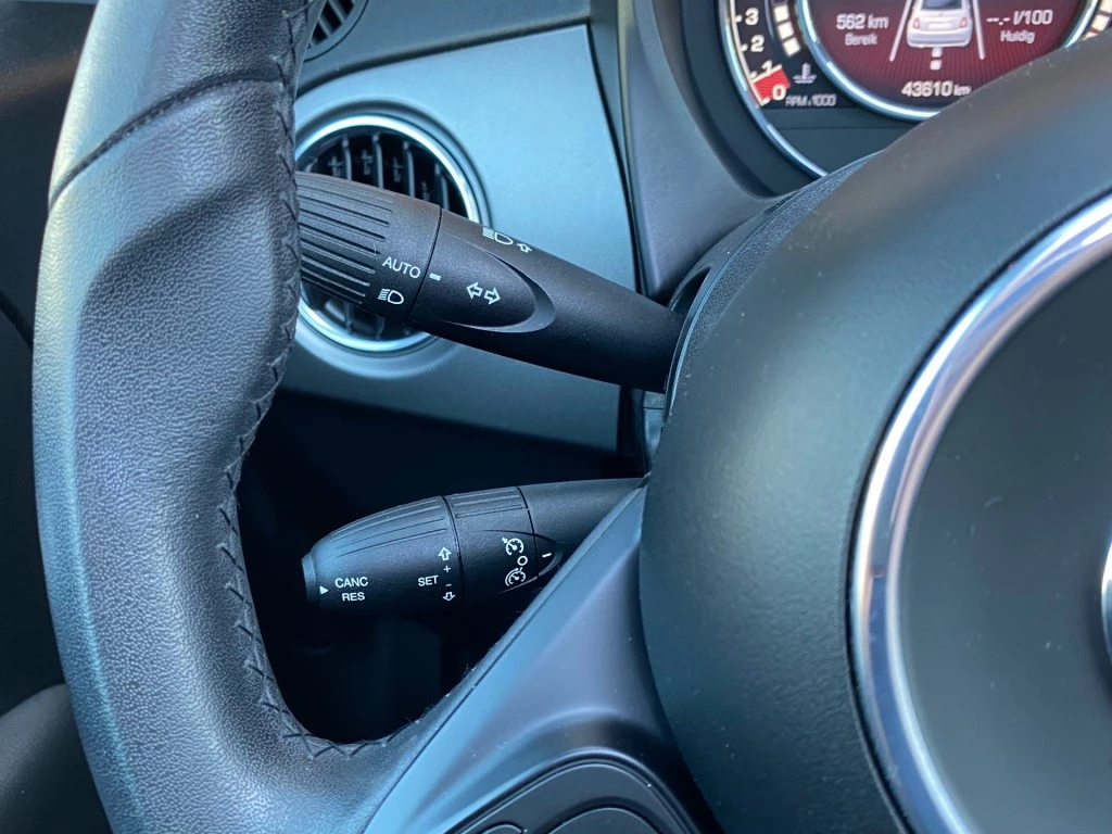 Hoofdafbeelding Fiat 500C
