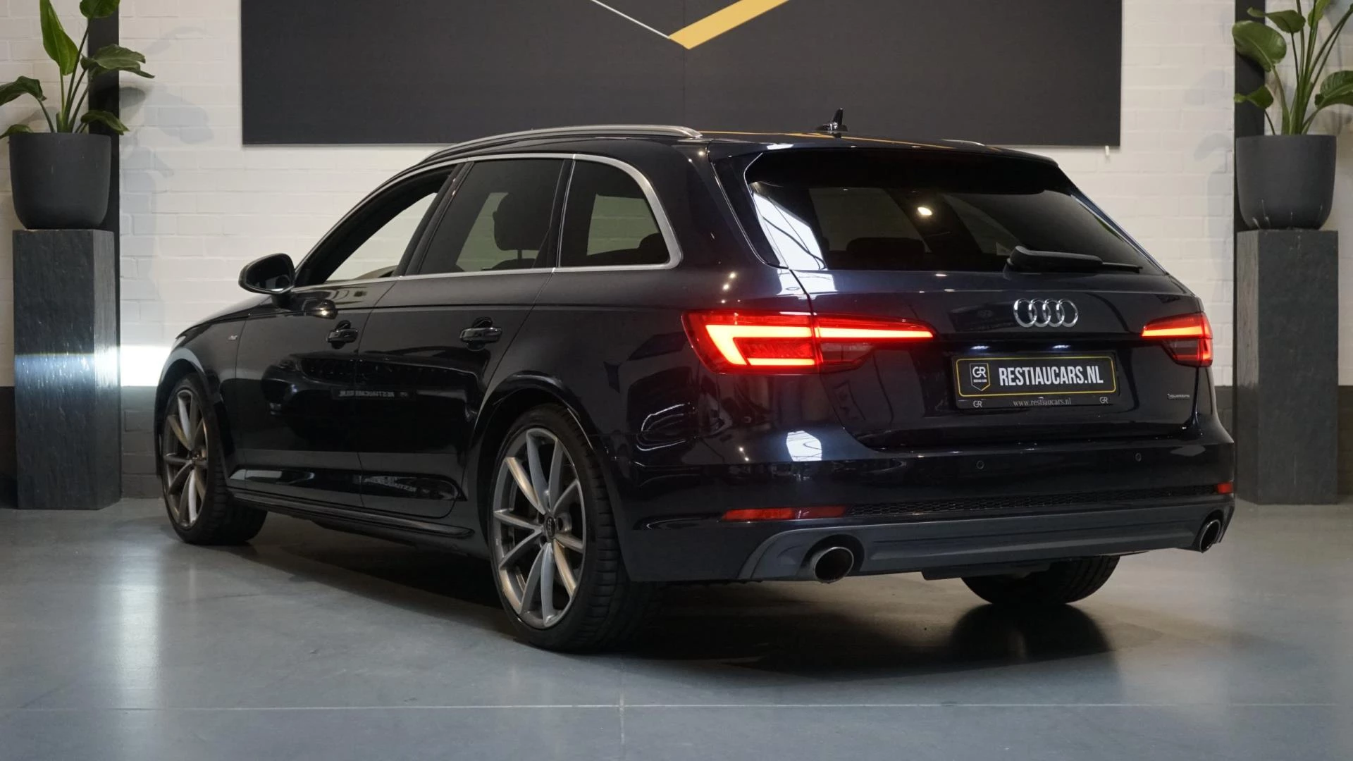 Hoofdafbeelding Audi A4