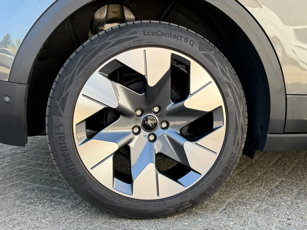 Hoofdafbeelding Ford Explorer