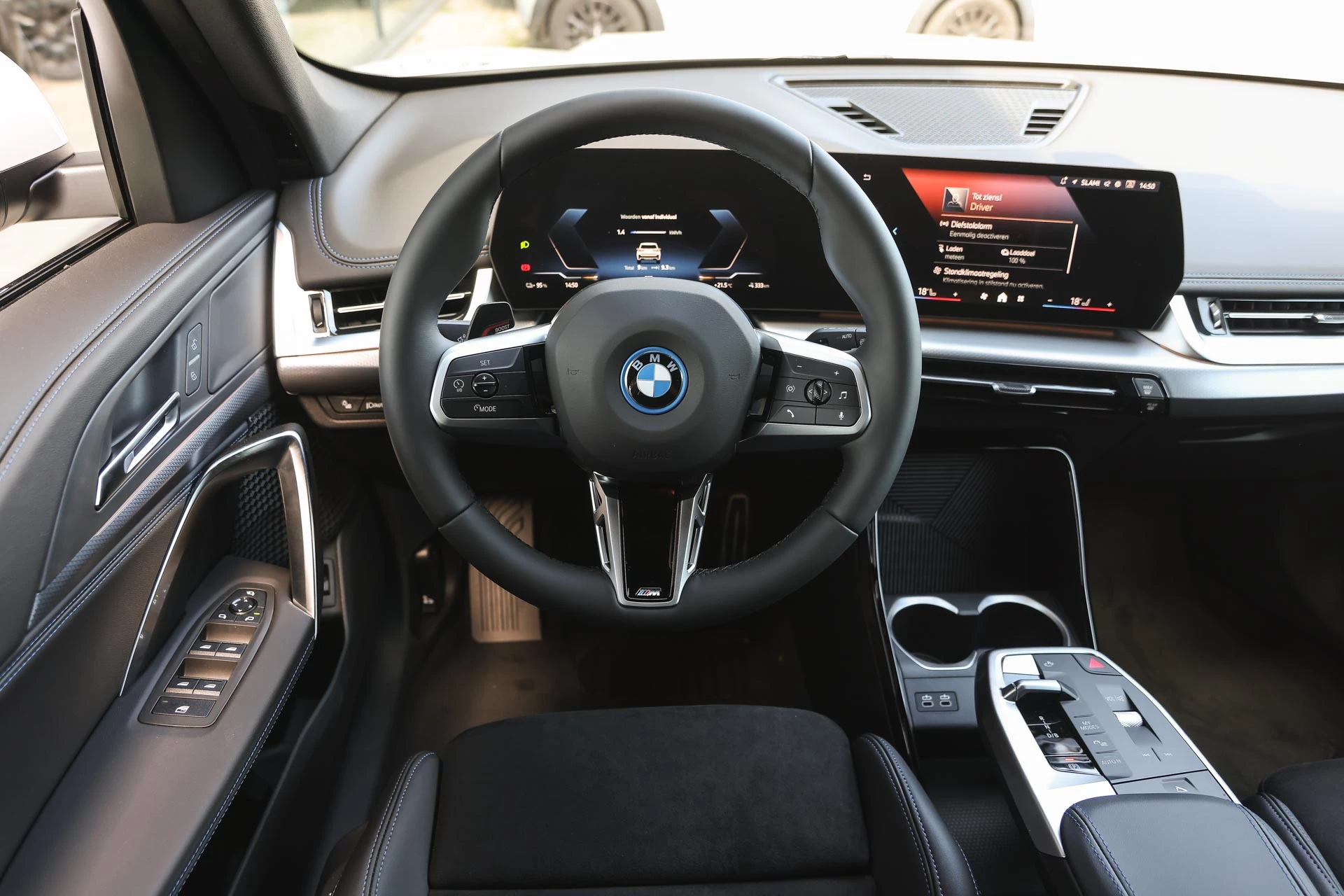 Hoofdafbeelding BMW iX1