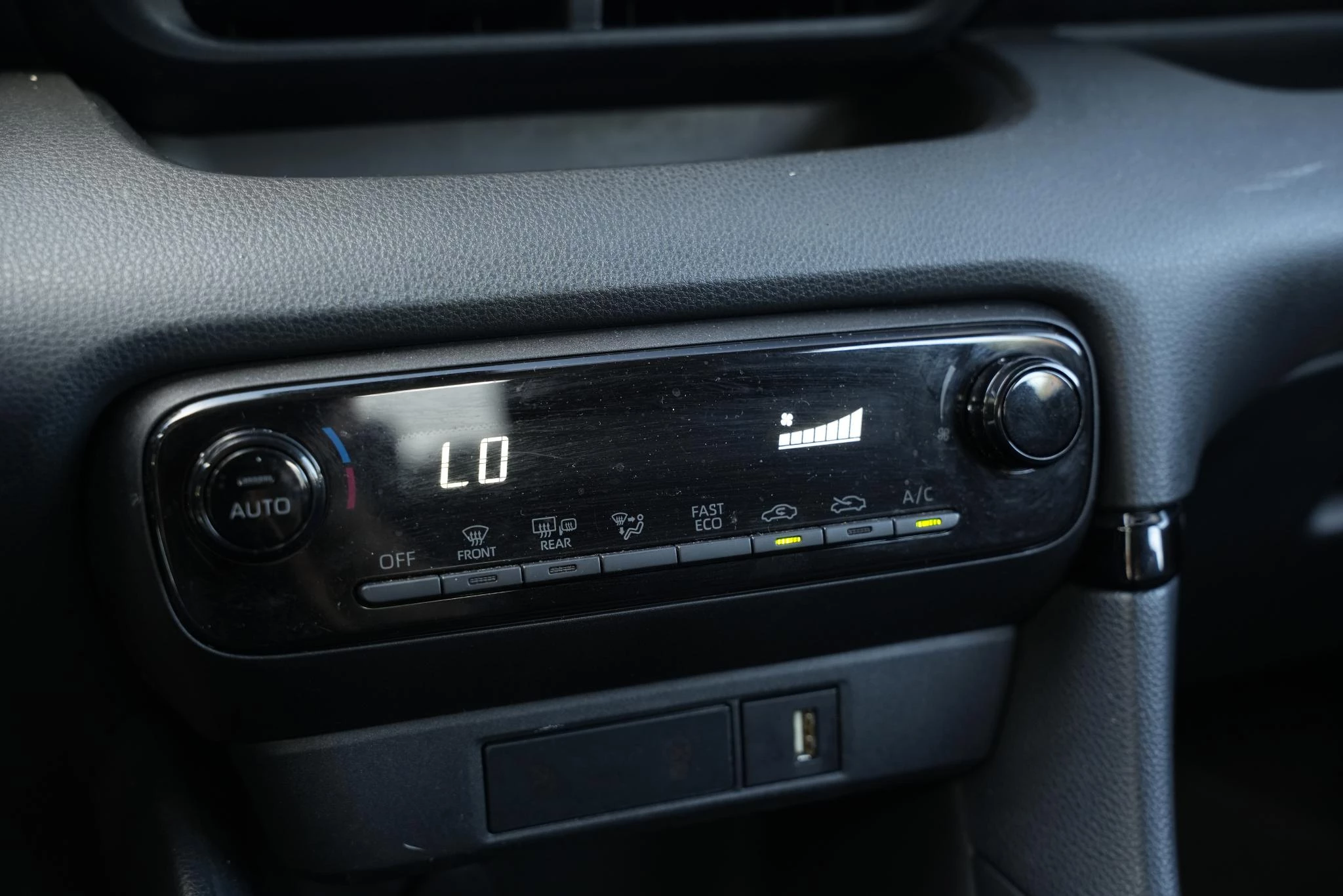 Hoofdafbeelding Mazda 2 Hybrid