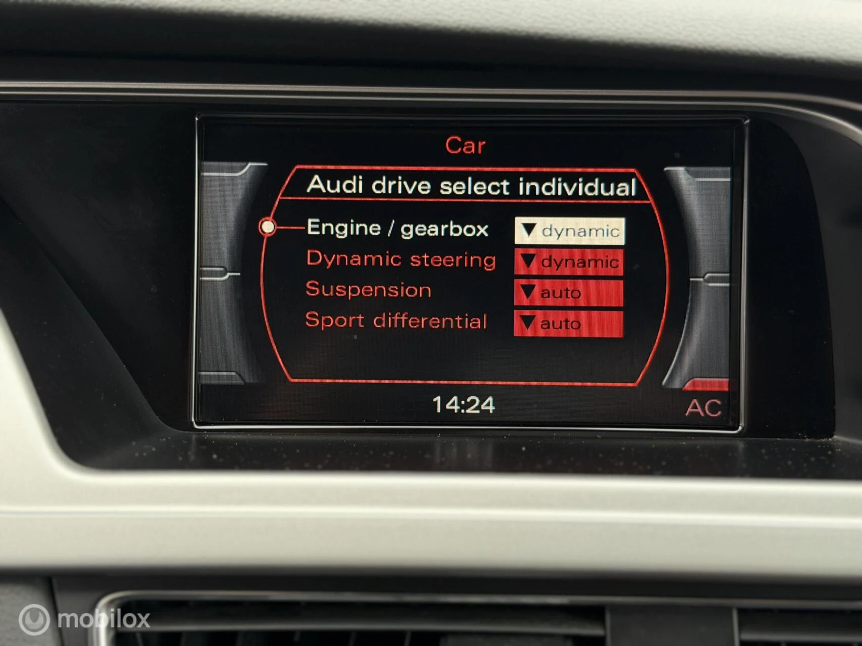 Hoofdafbeelding Audi S4