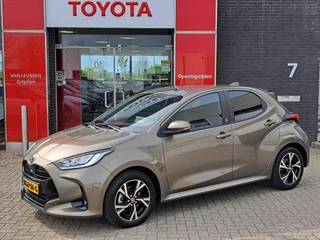 Toyota Yaris 1.5 HYBRID DYNAMIC KEYLESS LED-PAKKET STOEL/STUURVERWARMING DRAADLOOS-LADEN-TEL