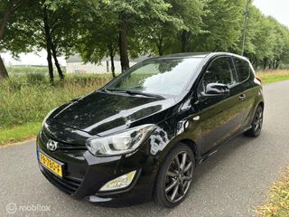 Hyundai i20 1.2i i-Vision*AIRCO*APK 02/26*ELEK. RAMEN