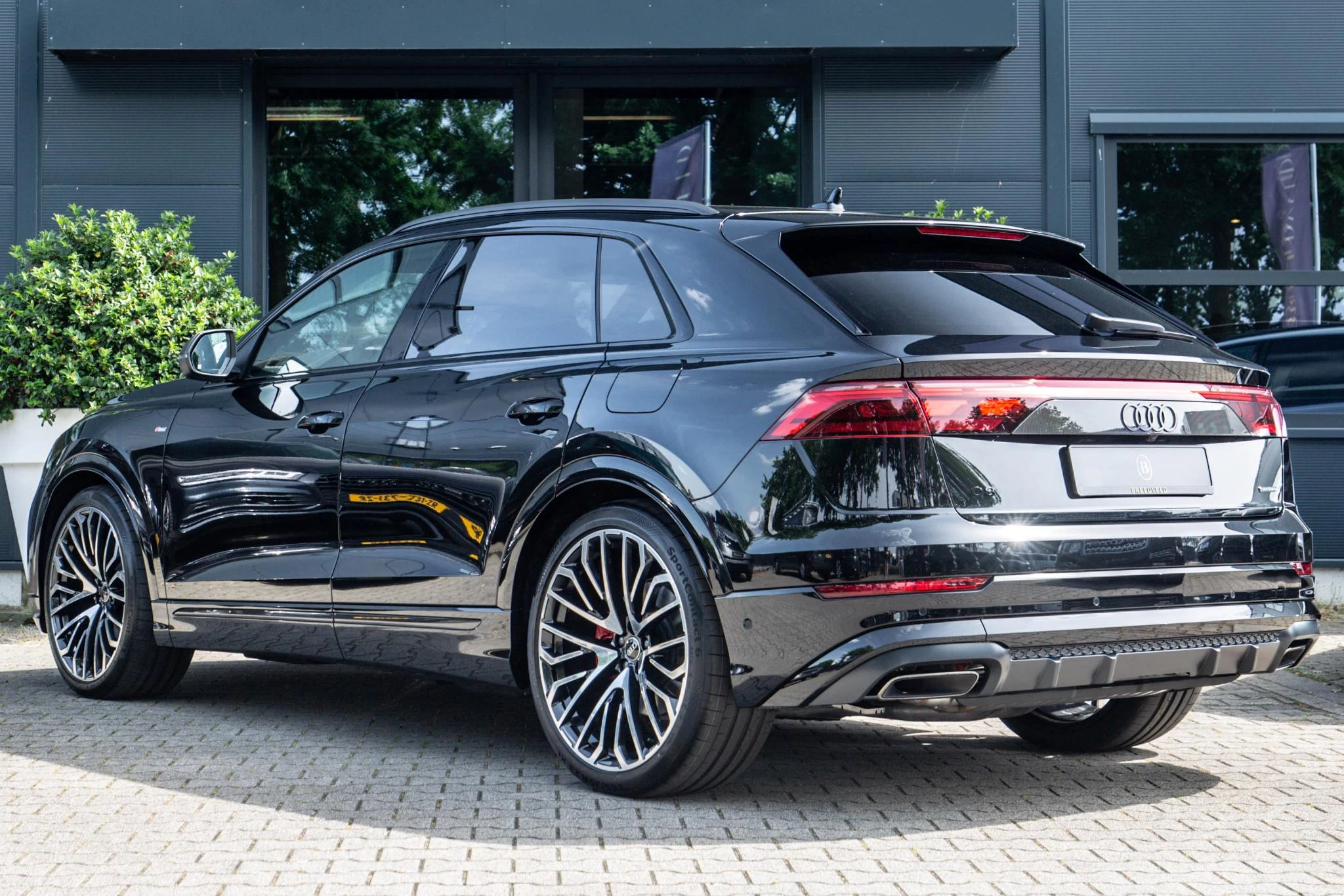 Hoofdafbeelding Audi Q8