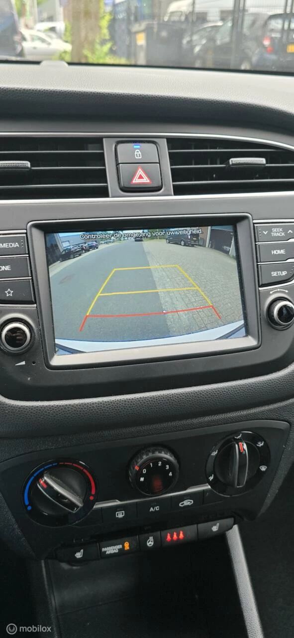 Hoofdafbeelding Hyundai i20