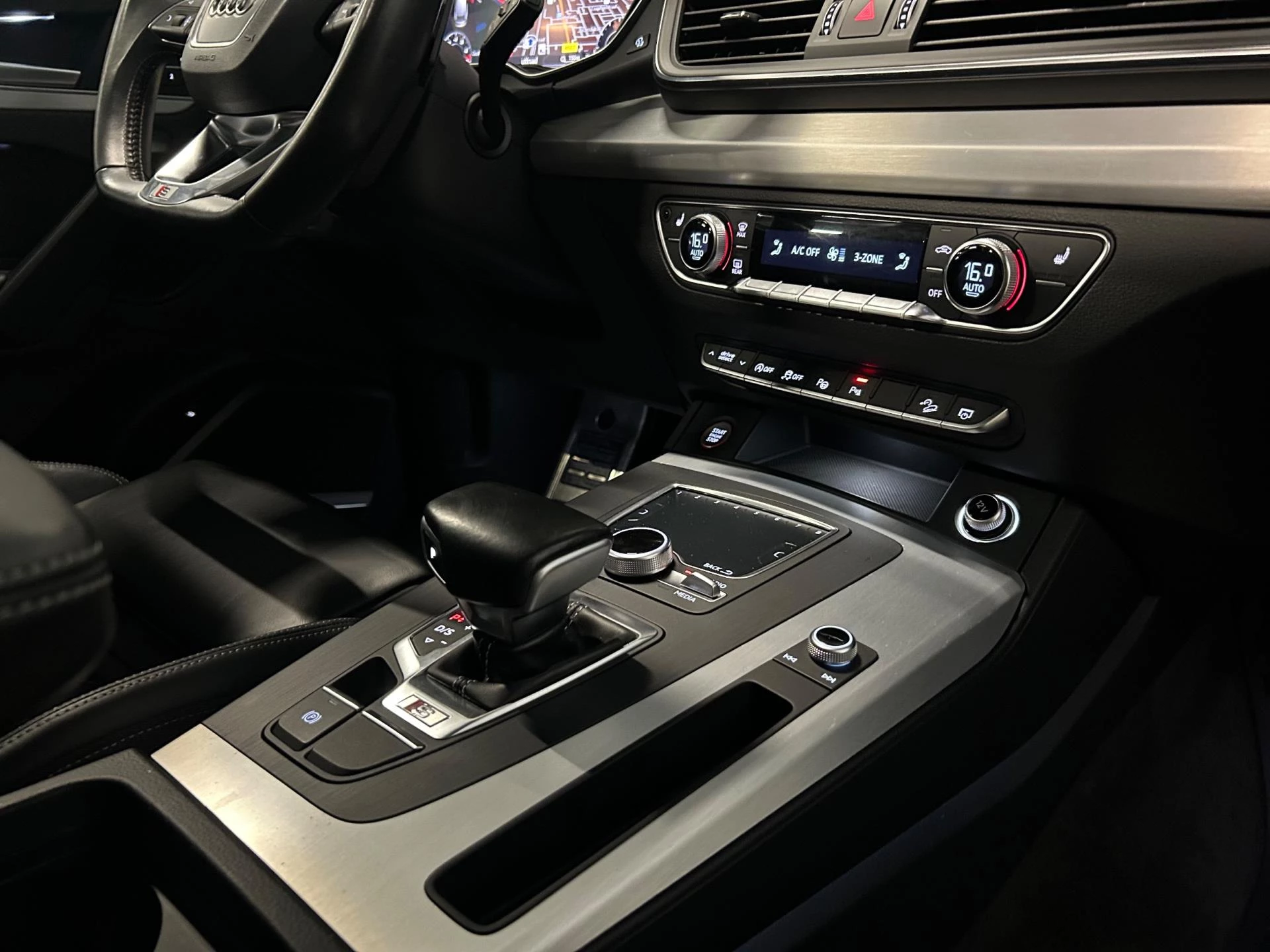Hoofdafbeelding Audi SQ5