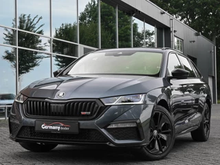 Škoda Octavia Combi 1.4 TSI RS iV PHEV RS-Zetels Pano Head-Up Keyless Camera Carbon Uitlaat-Sound
