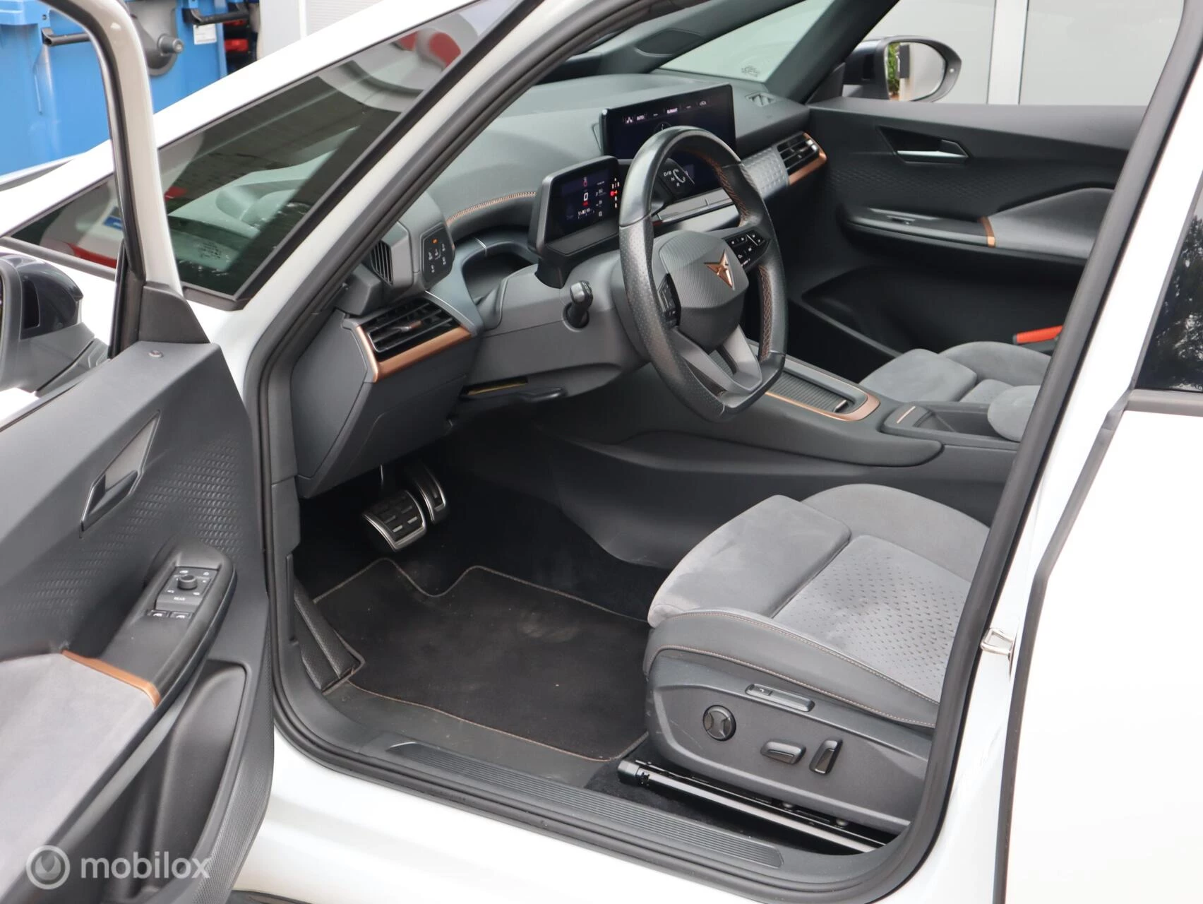 Hoofdafbeelding CUPRA Born