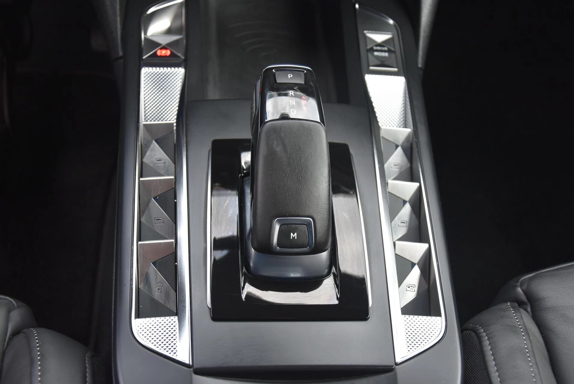 Hoofdafbeelding DS DS 3