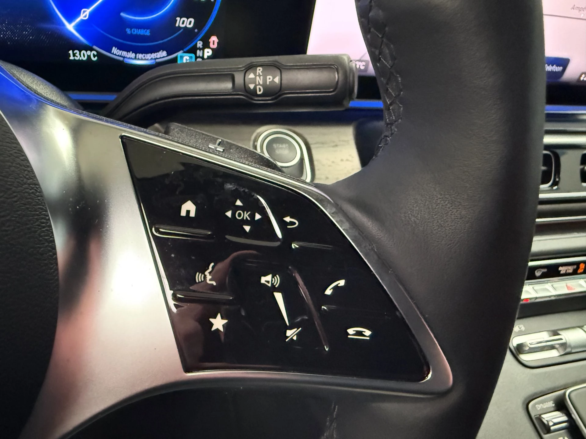 Hoofdafbeelding Mercedes-Benz EQV