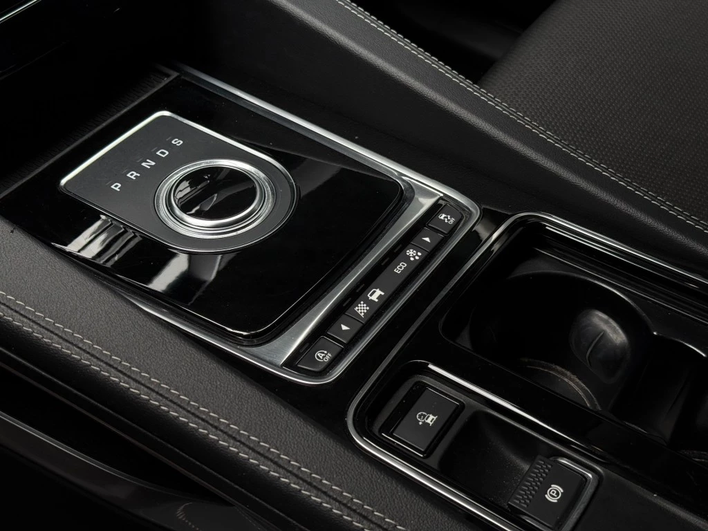 Hoofdafbeelding Jaguar F-PACE