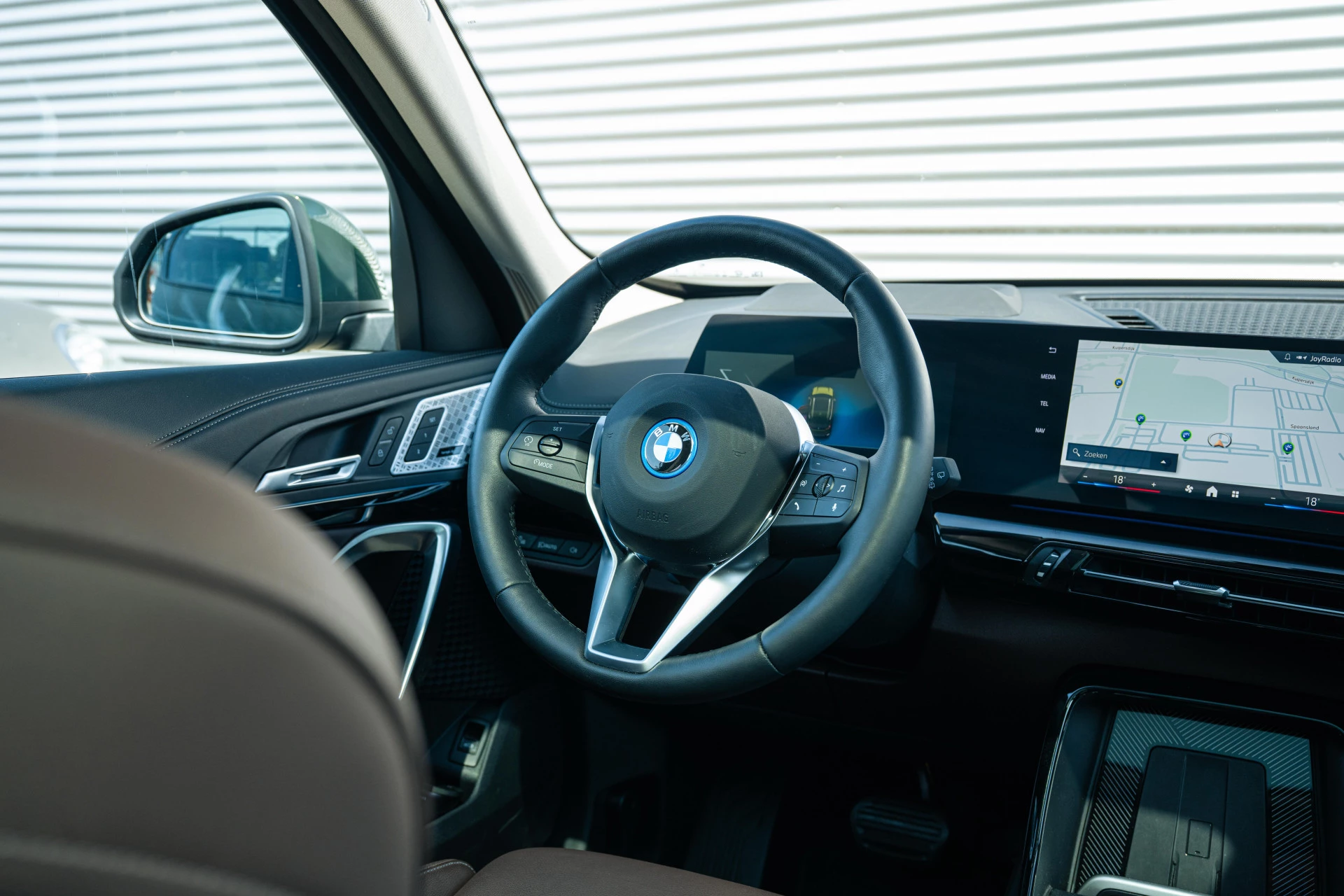 Hoofdafbeelding BMW iX1