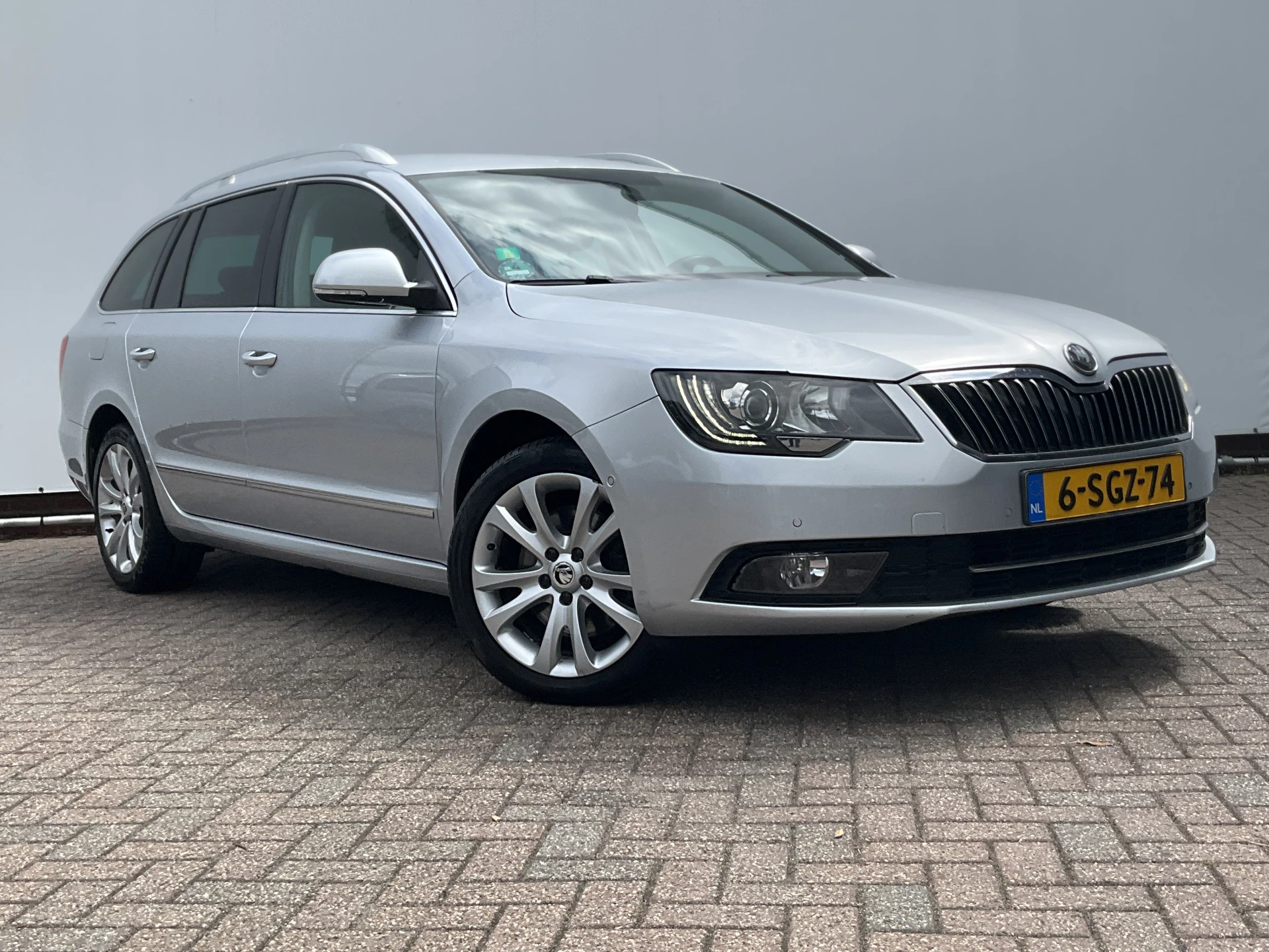 Hoofdafbeelding Škoda Superb