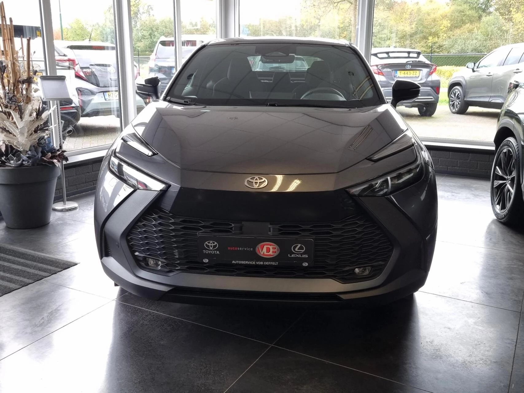 Hoofdafbeelding Toyota C-HR