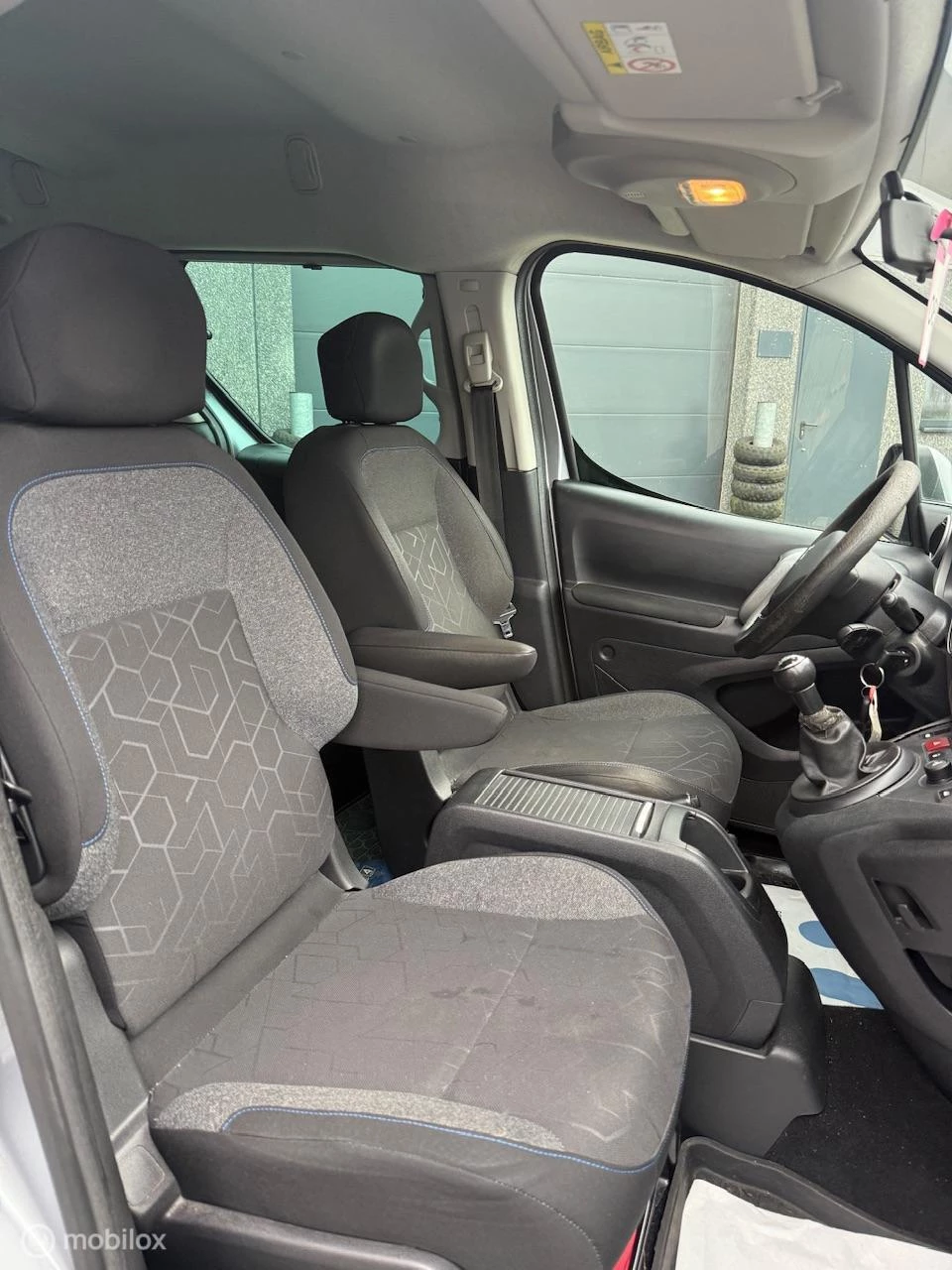 Hoofdafbeelding Peugeot Partner