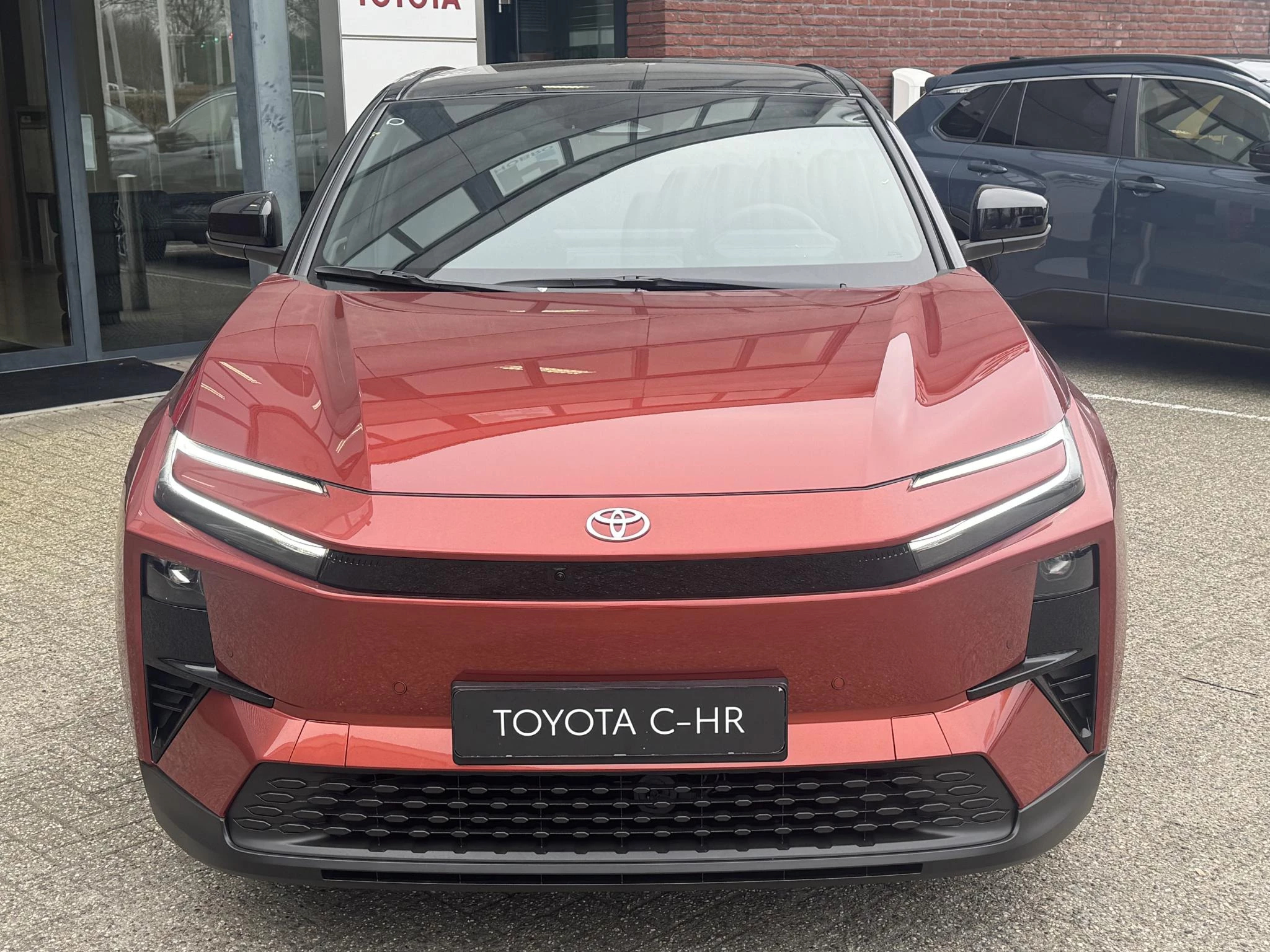 Hoofdafbeelding Toyota C-HR+