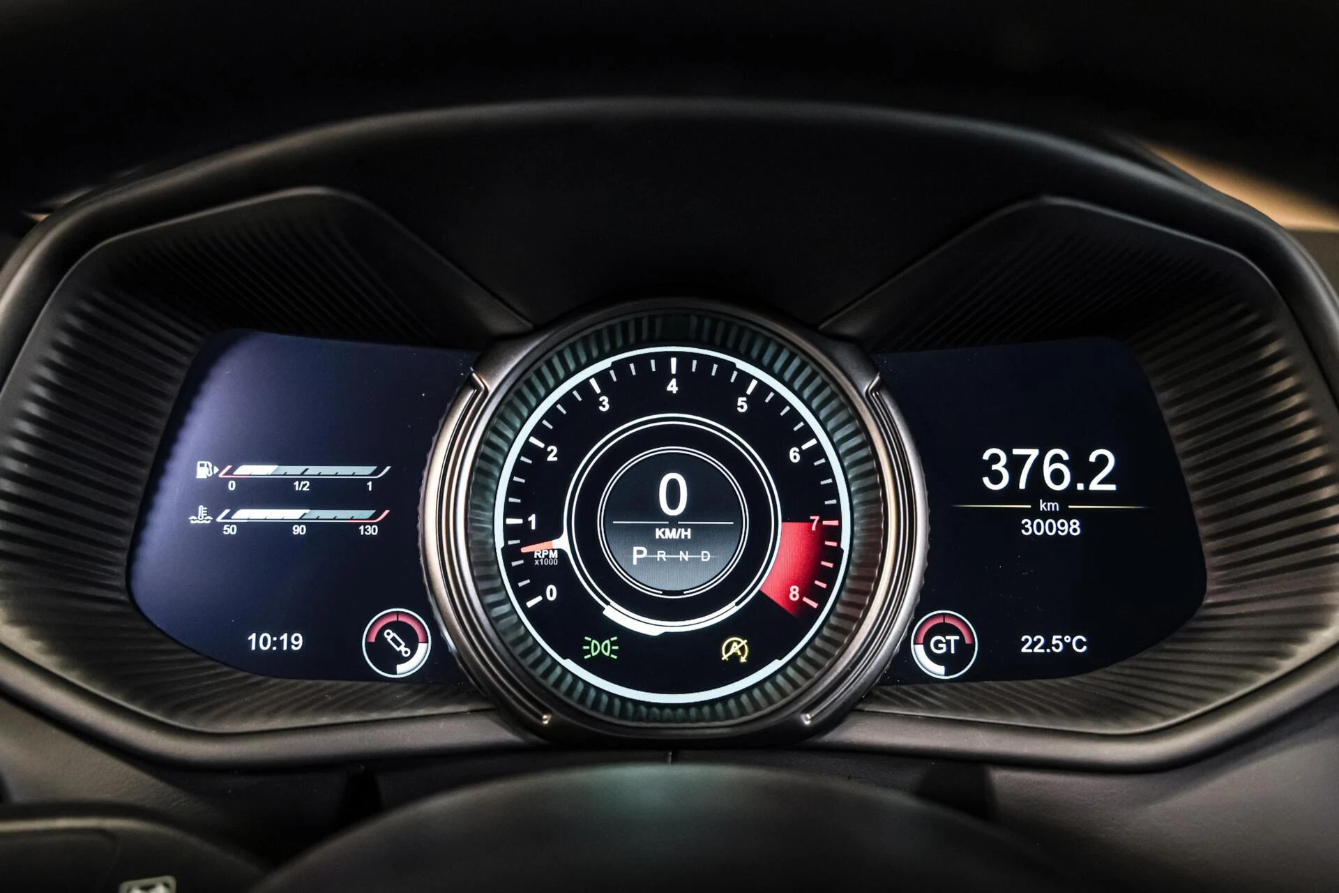Hoofdafbeelding Aston Martin DB11