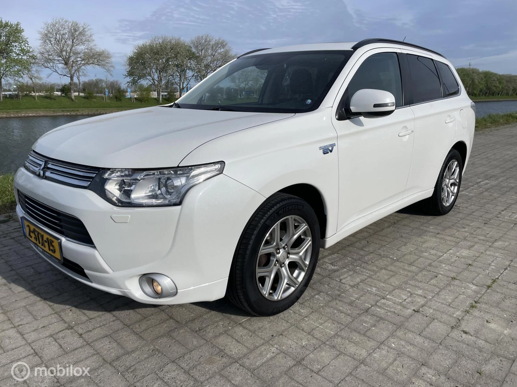 Hoofdafbeelding Mitsubishi Outlander