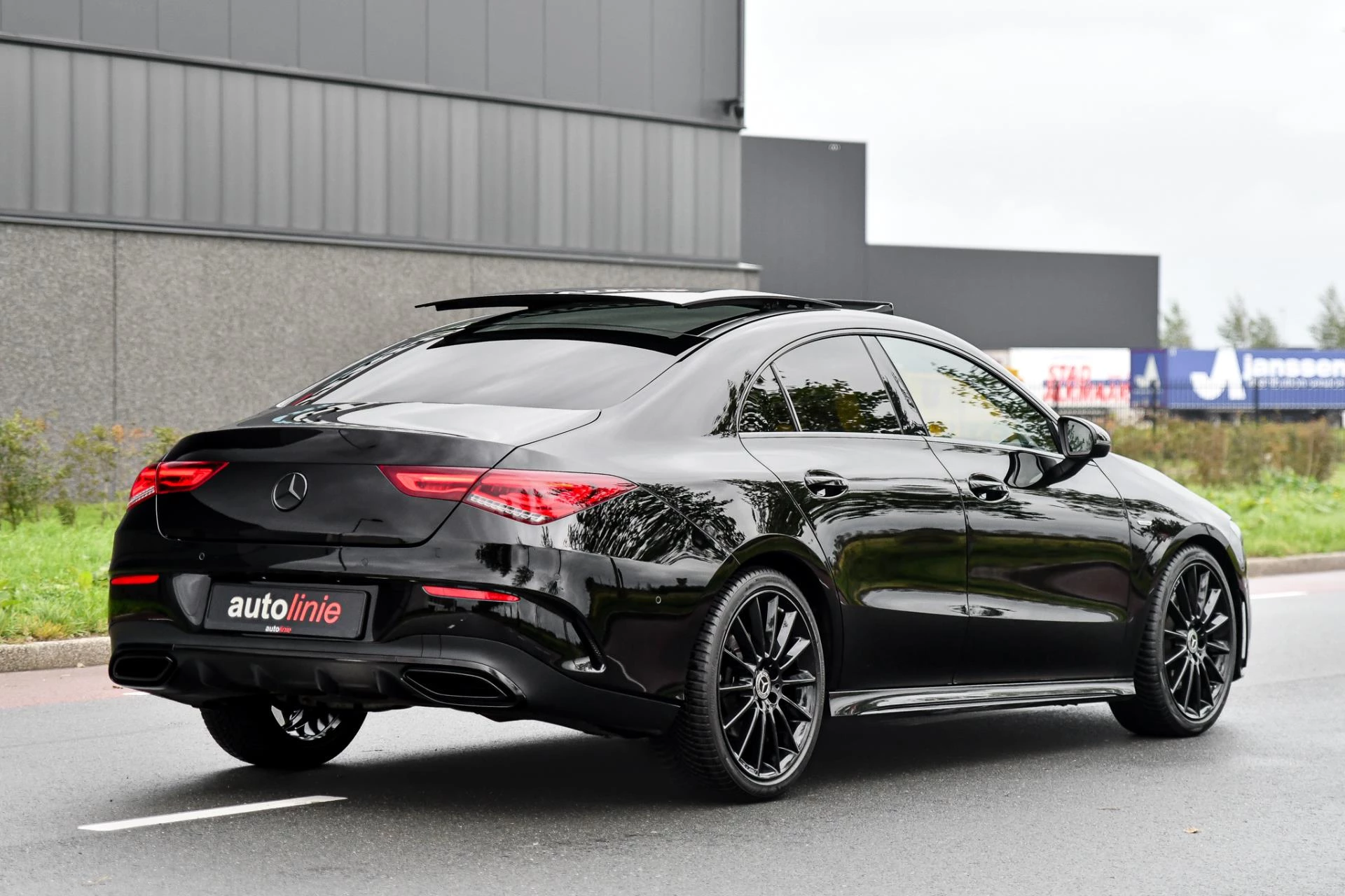 Hoofdafbeelding Mercedes-Benz CLA