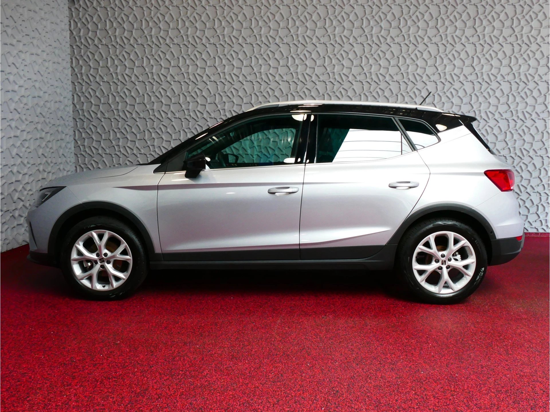 Hoofdafbeelding SEAT Arona