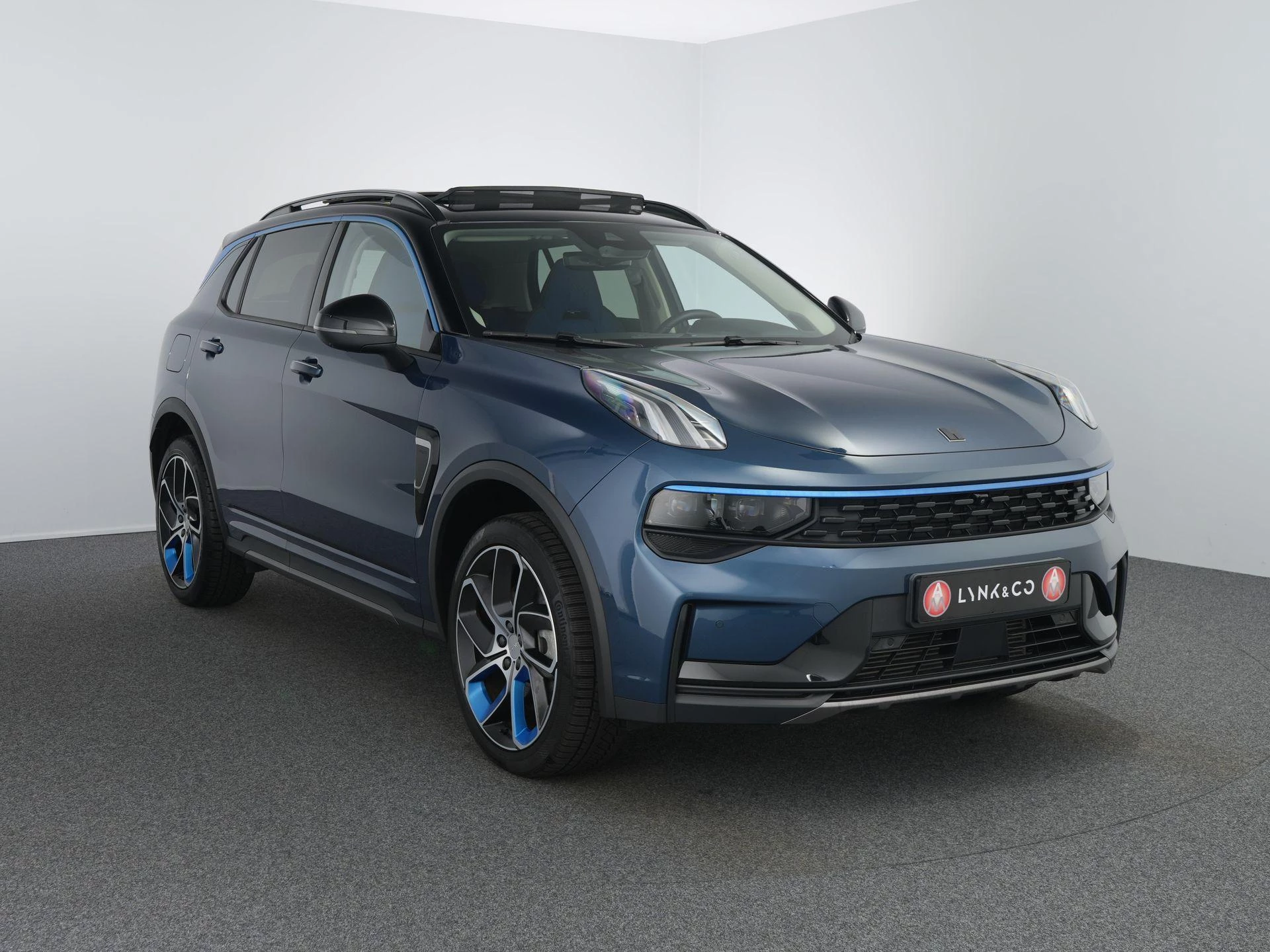 Hoofdafbeelding Lynk & Co 01