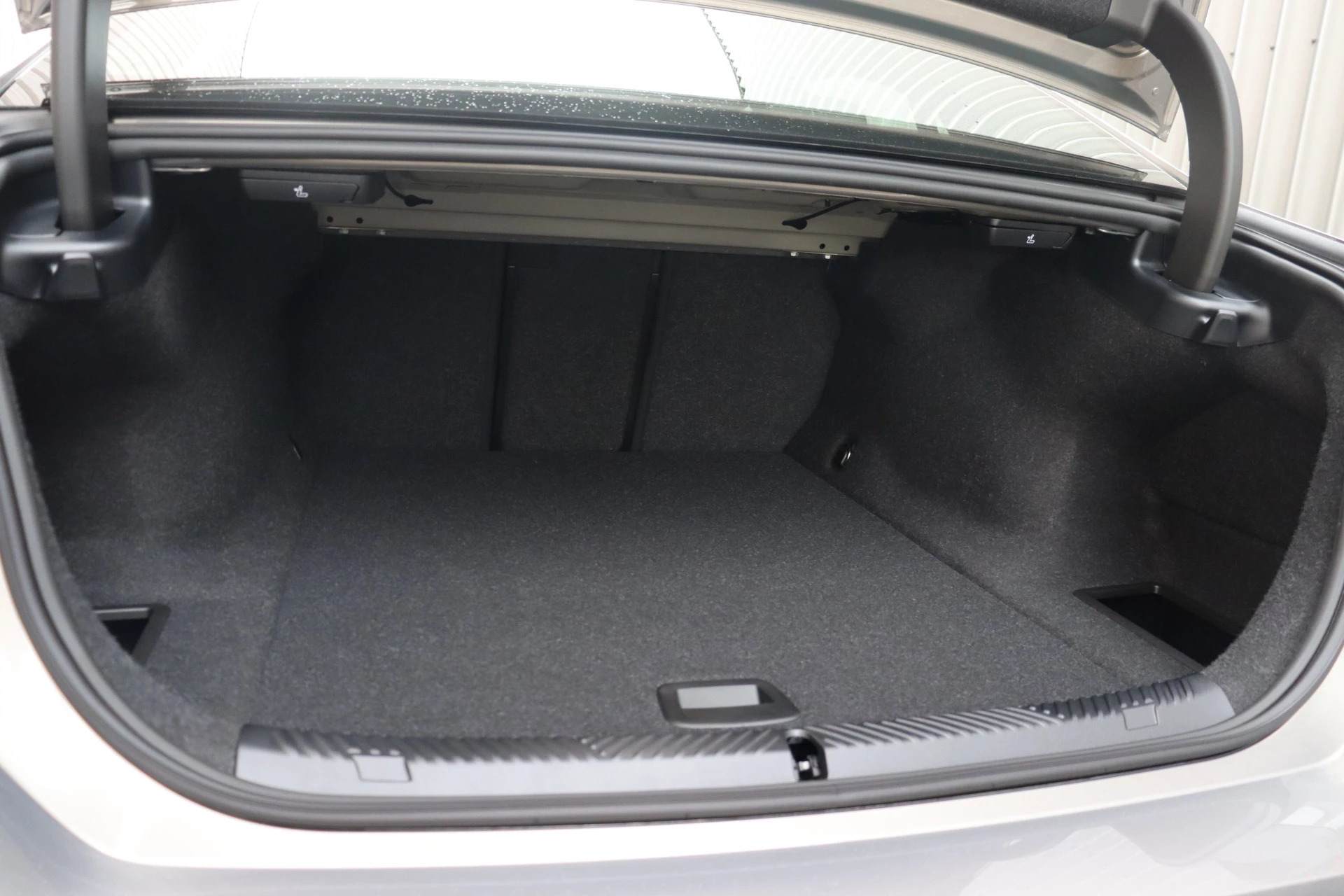 Hoofdafbeelding BMW i5