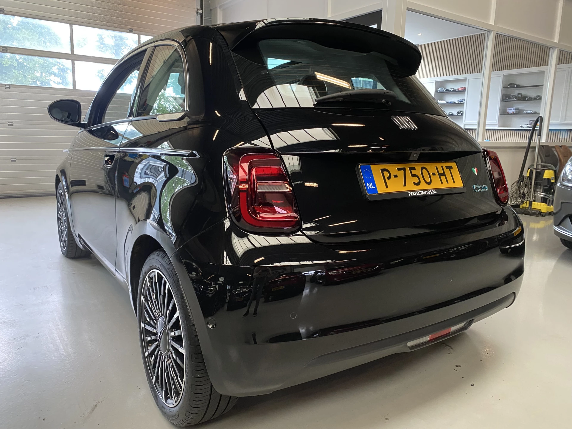 Hoofdafbeelding Fiat 500e