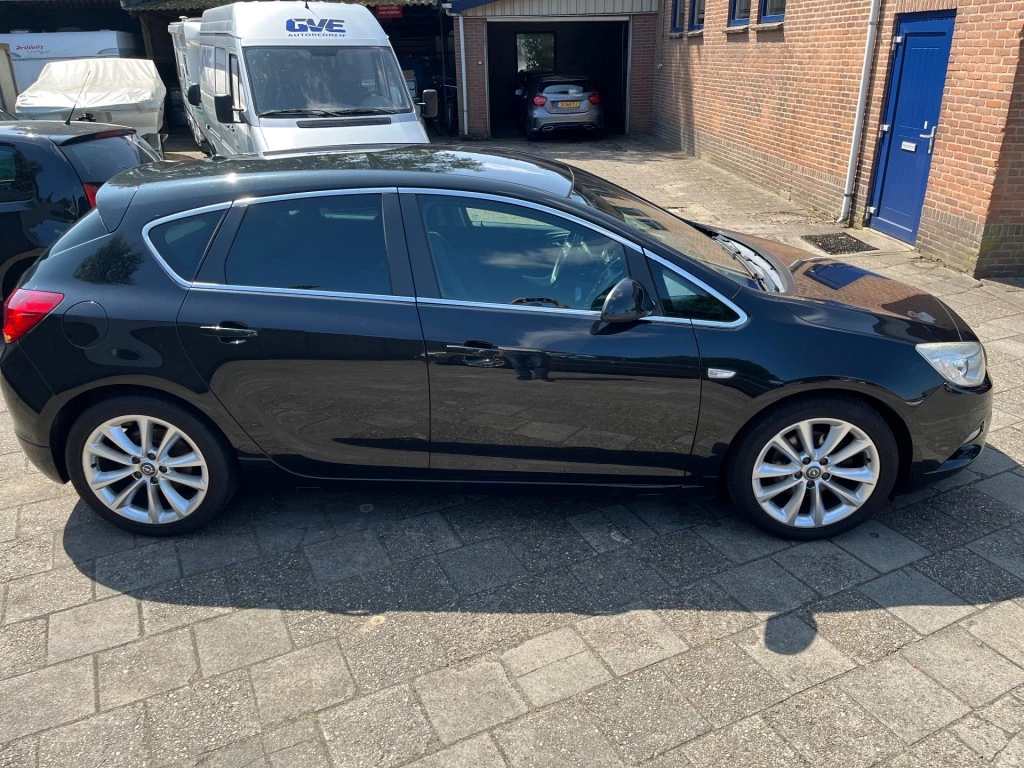 Hoofdafbeelding Opel Astra