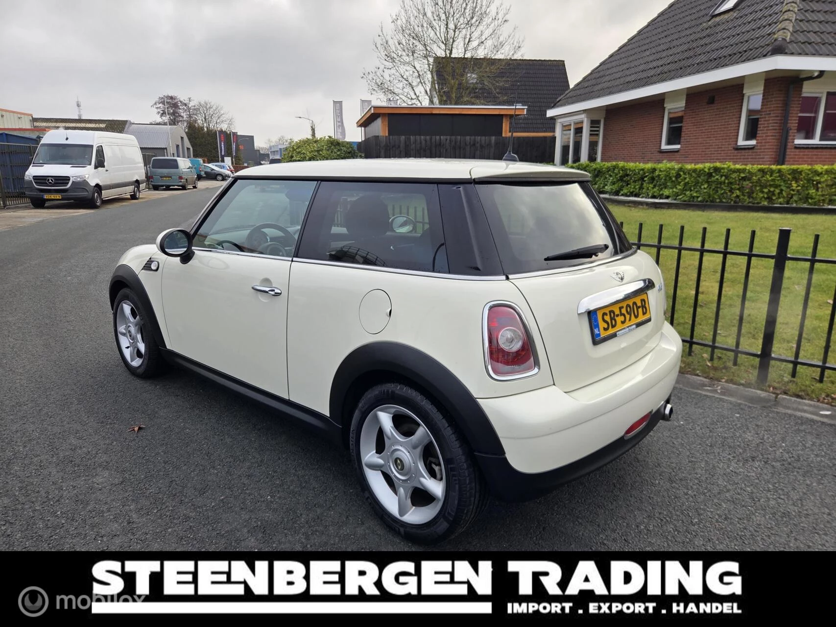 Hoofdafbeelding MINI One