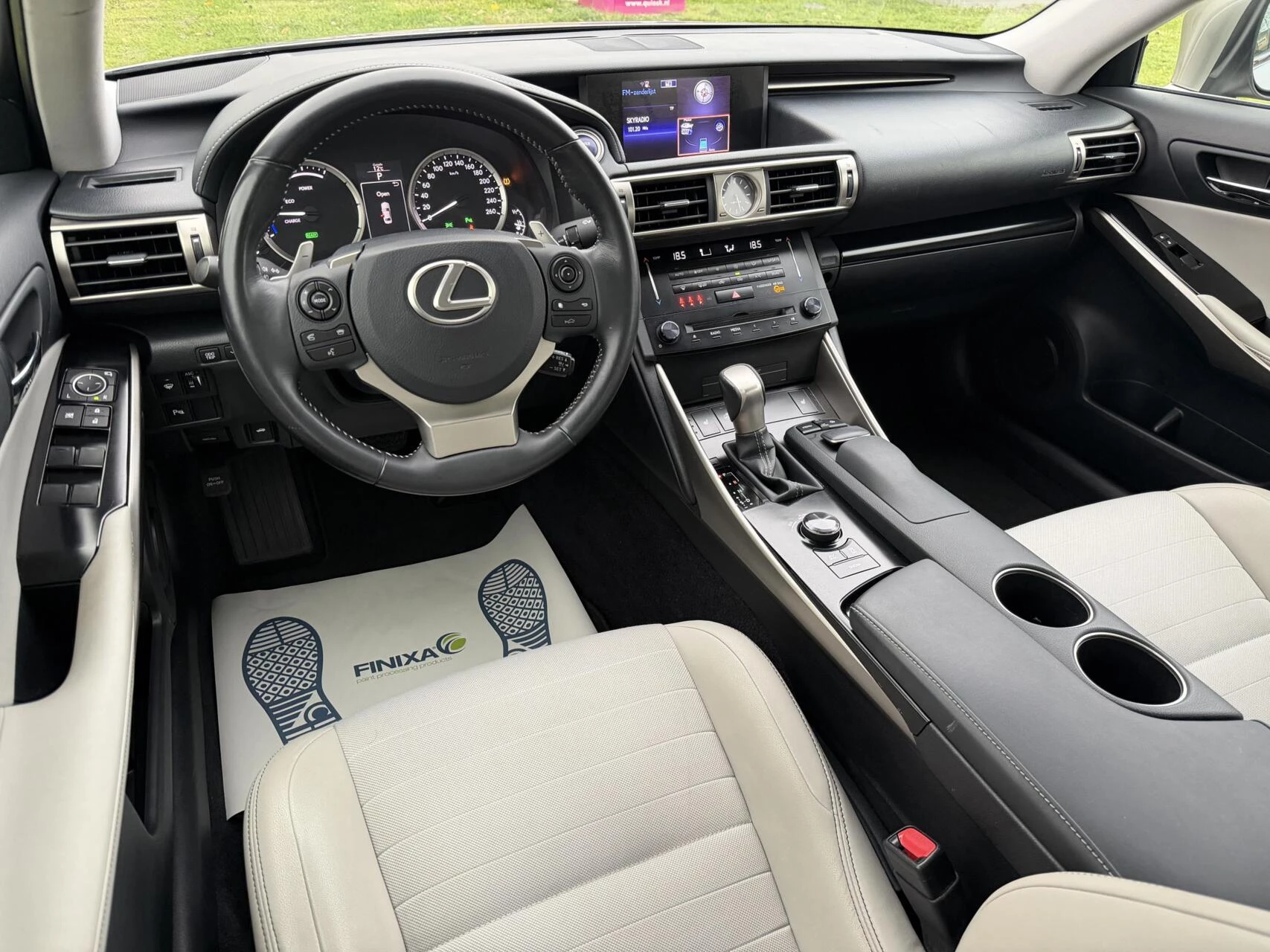 Hoofdafbeelding Lexus IS
