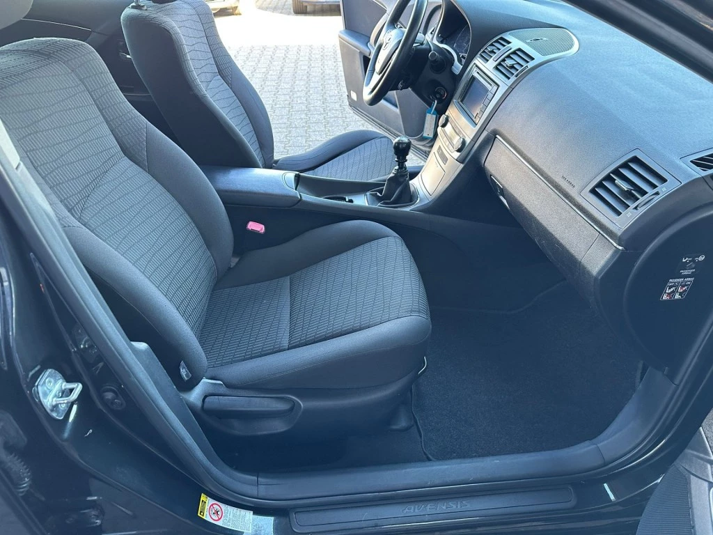 Hoofdafbeelding Toyota Avensis