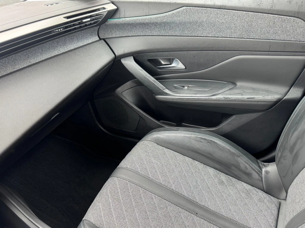 Hoofdafbeelding Peugeot 408