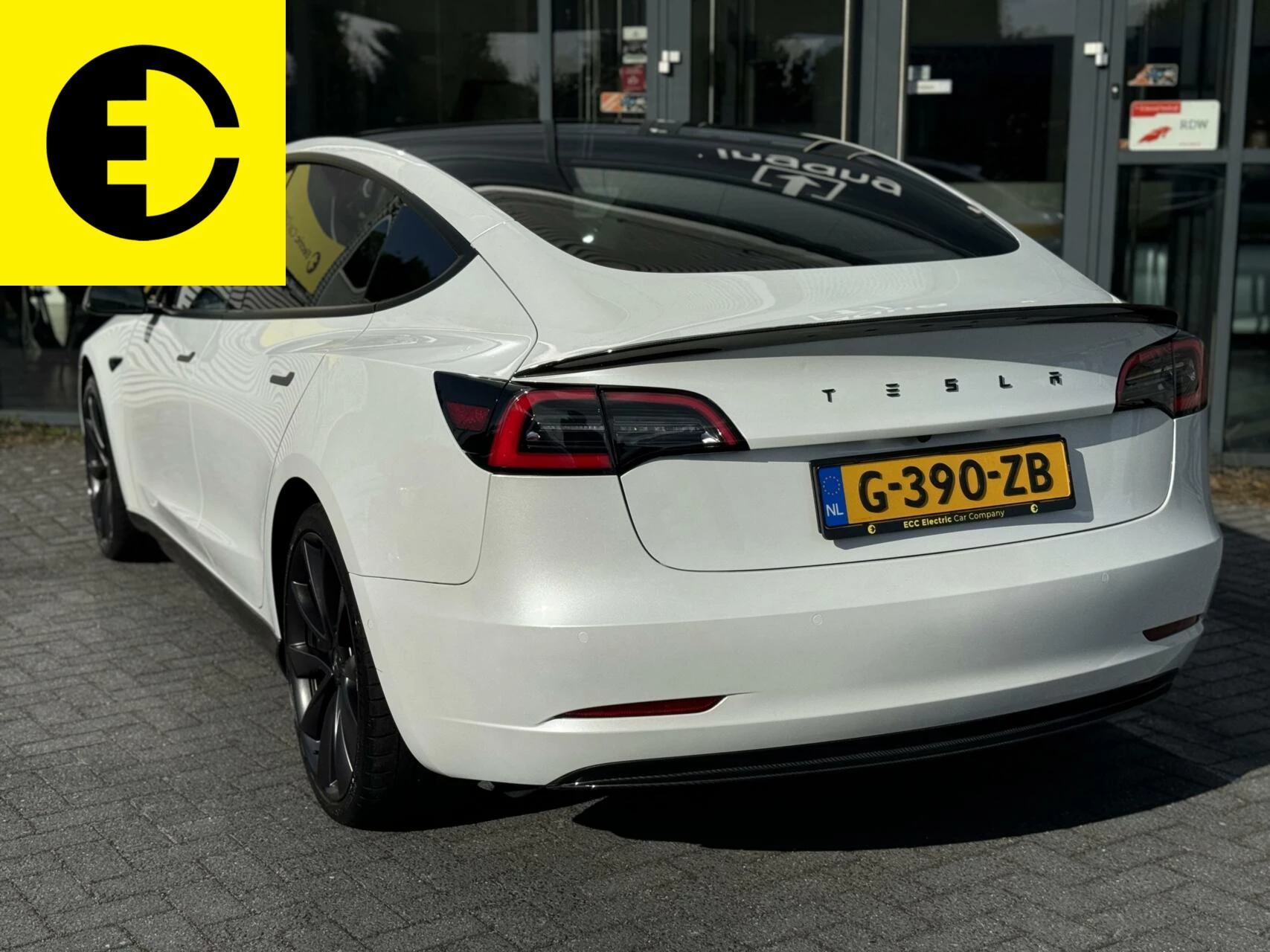 Hoofdafbeelding Tesla Model 3