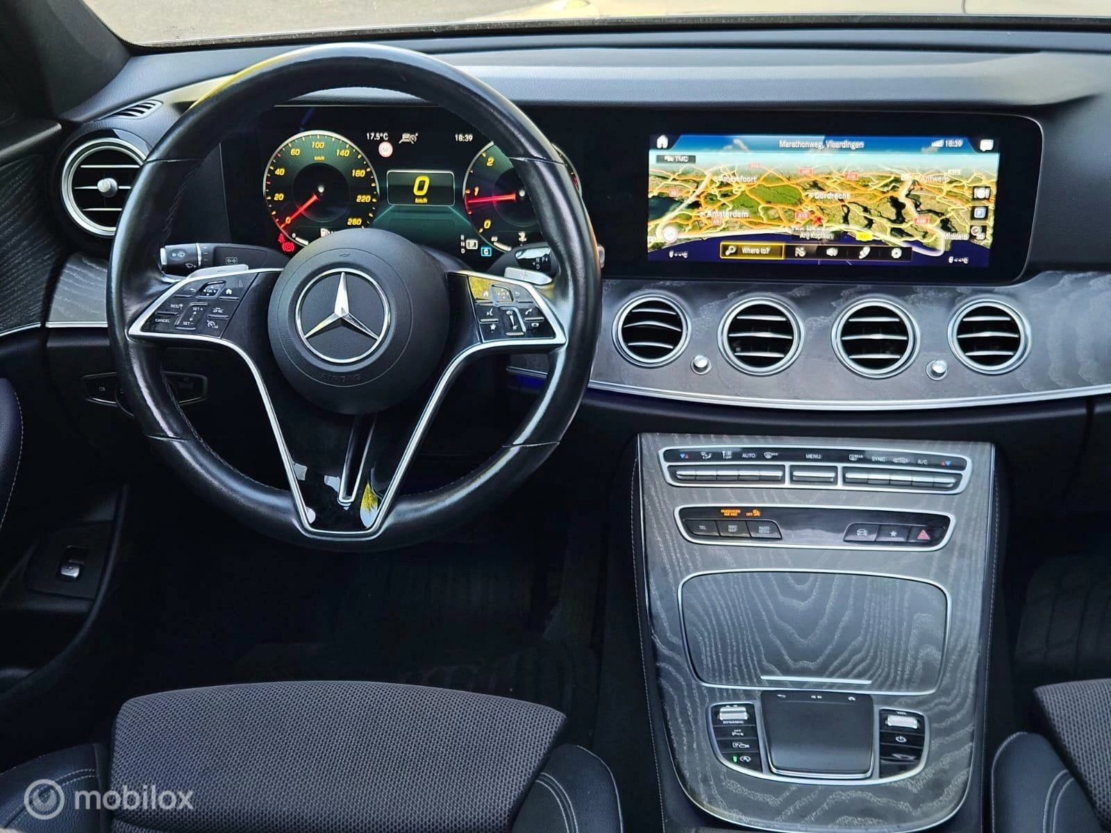 Hoofdafbeelding Mercedes-Benz E-Klasse