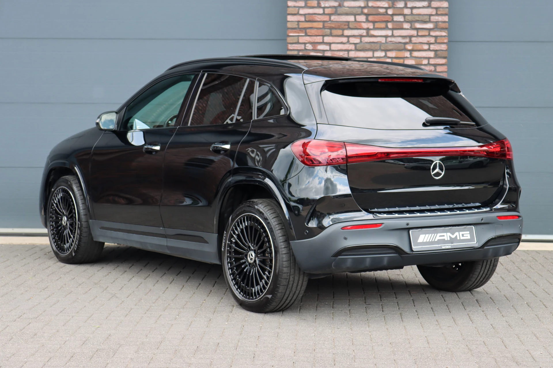 Hoofdafbeelding Mercedes-Benz EQA