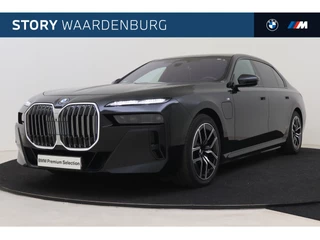 Hoofdafbeelding BMW 7 Serie BMW 7 Serie 750e xDrive High Executive M Sport Automaat / Massagefunctie / Bowers & Wilkins / Multifunctionele Stoelen / Active Steering / Parking Assistant Professional