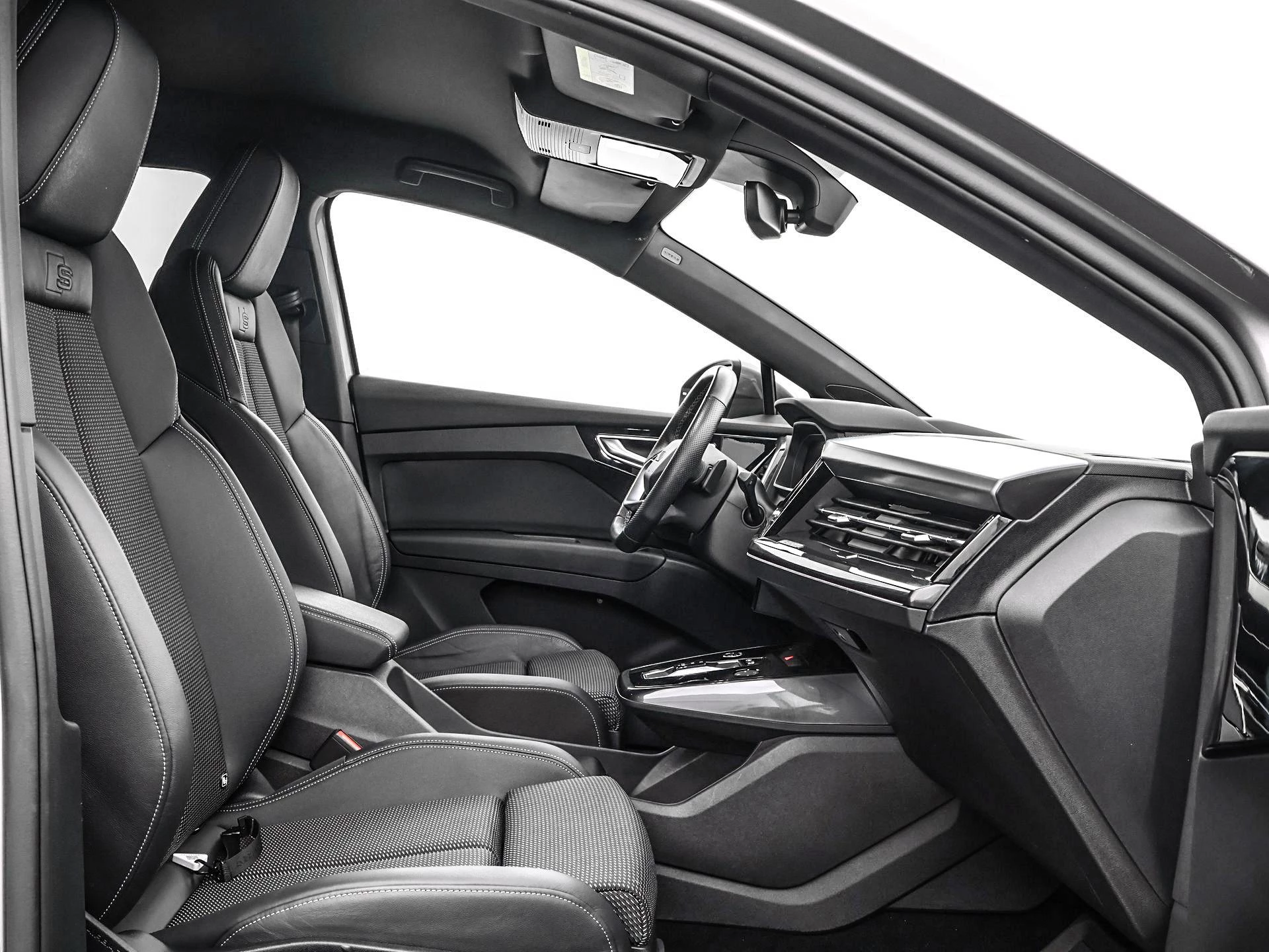 Hoofdafbeelding Audi Q4 e-tron