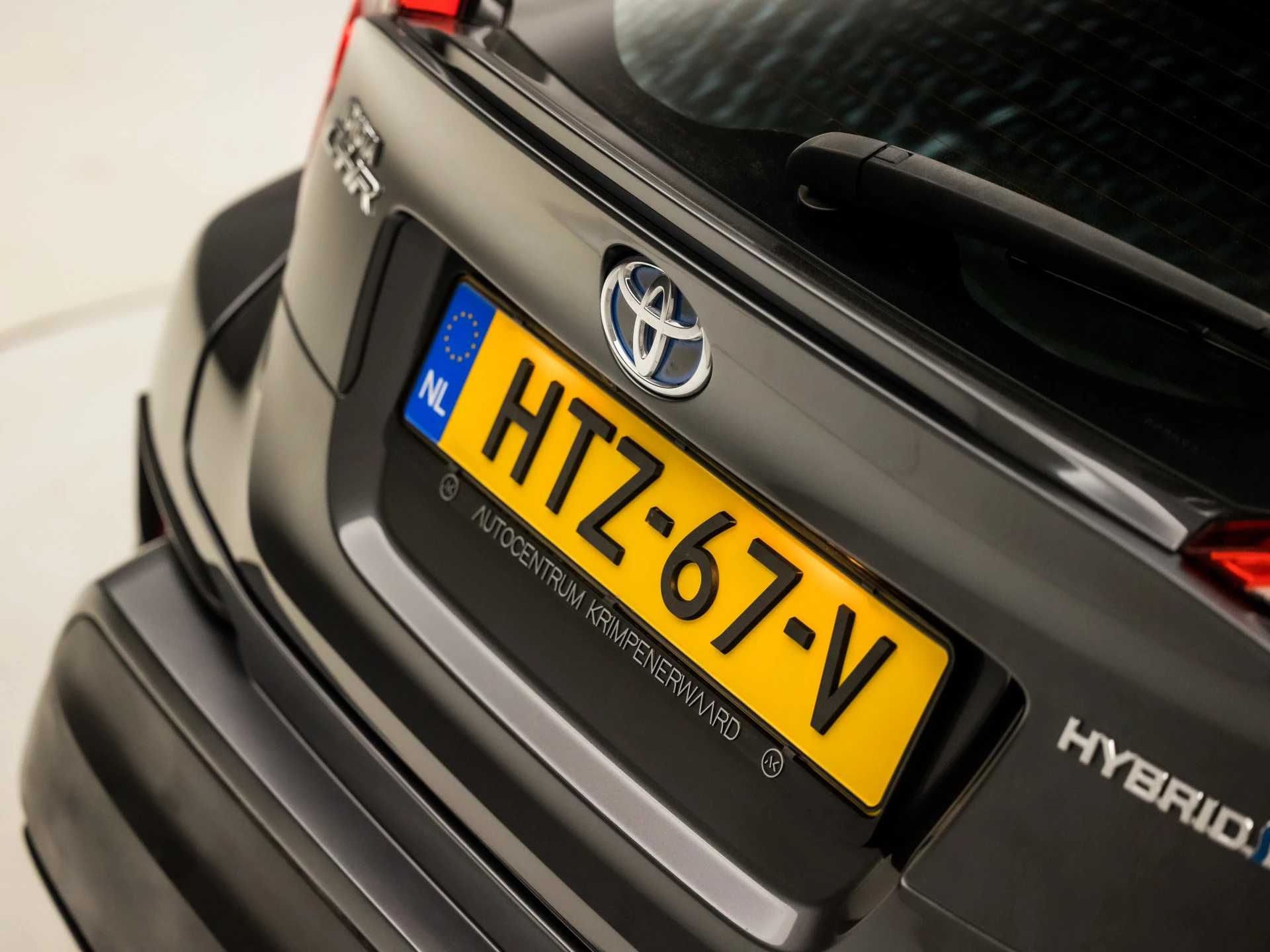Hoofdafbeelding Toyota C-HR
