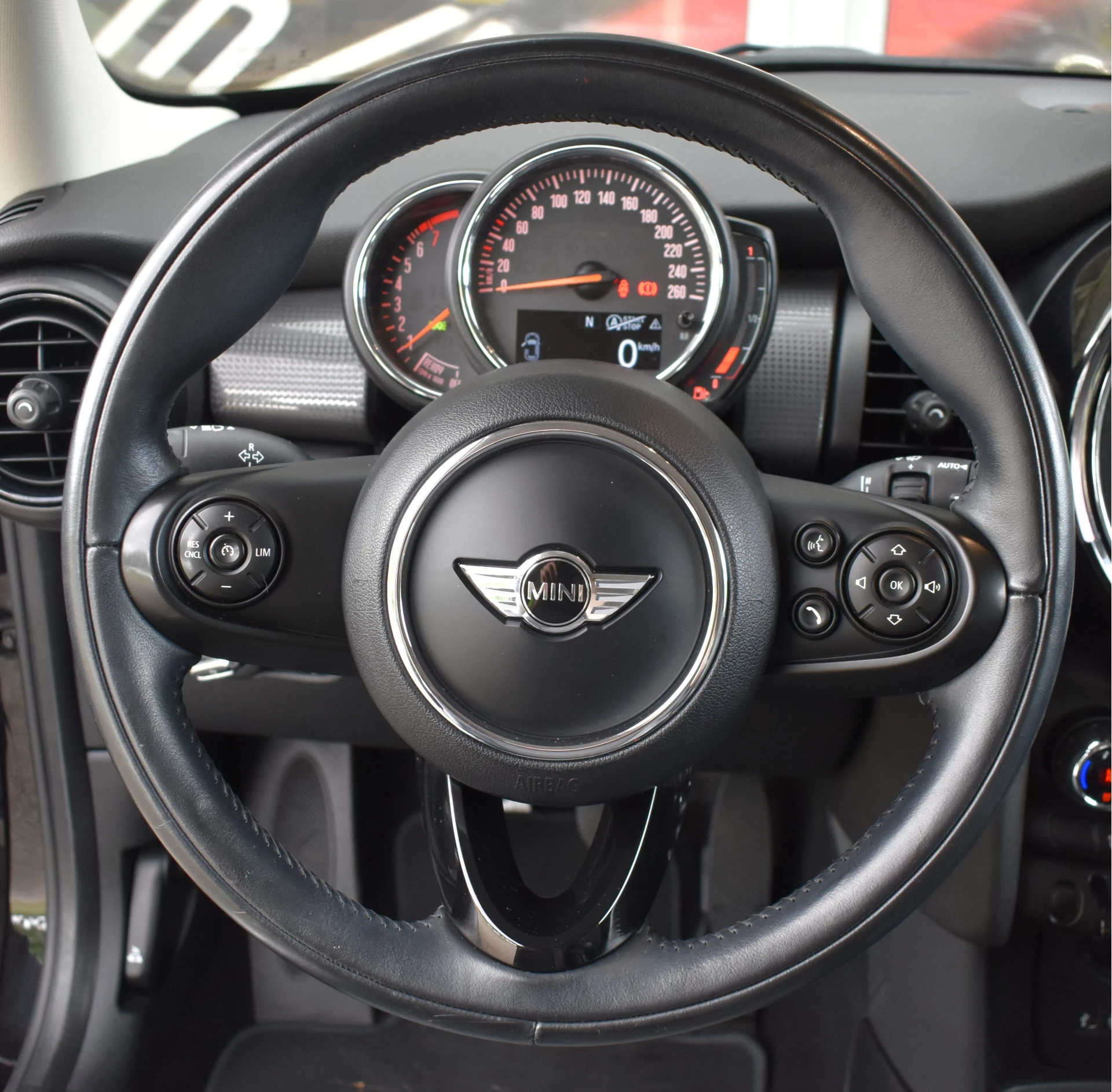 Hoofdafbeelding MINI Cooper