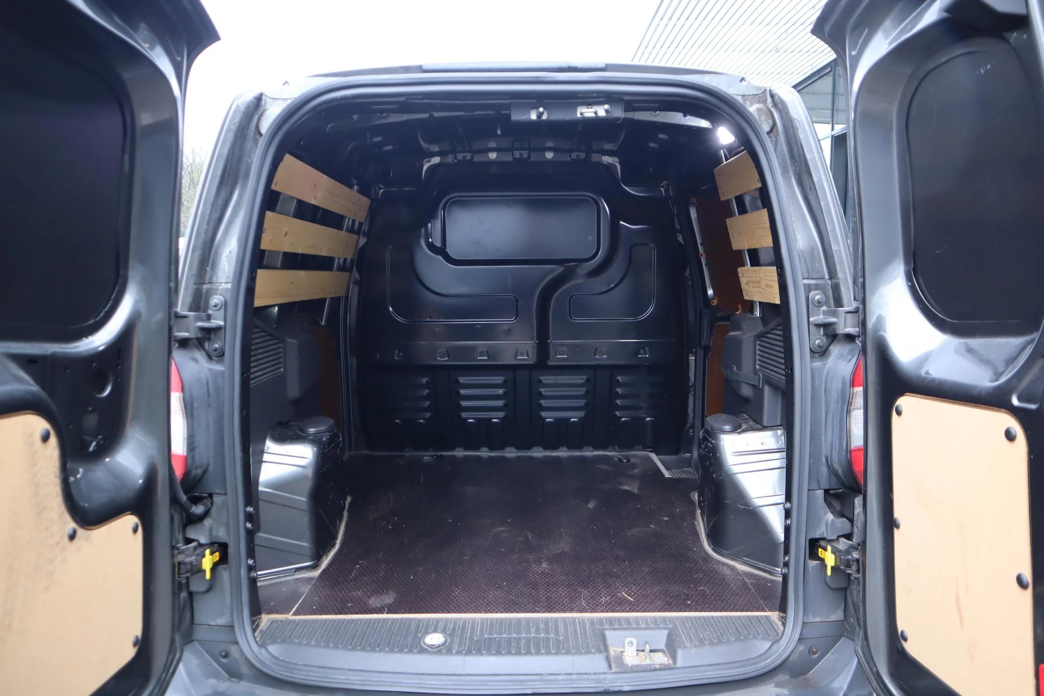 Hoofdafbeelding Ford Transit Courier