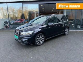 Volkswagen Touran 1.5 TSI R-Line 7-PERSOON, FULL OPTIONS.