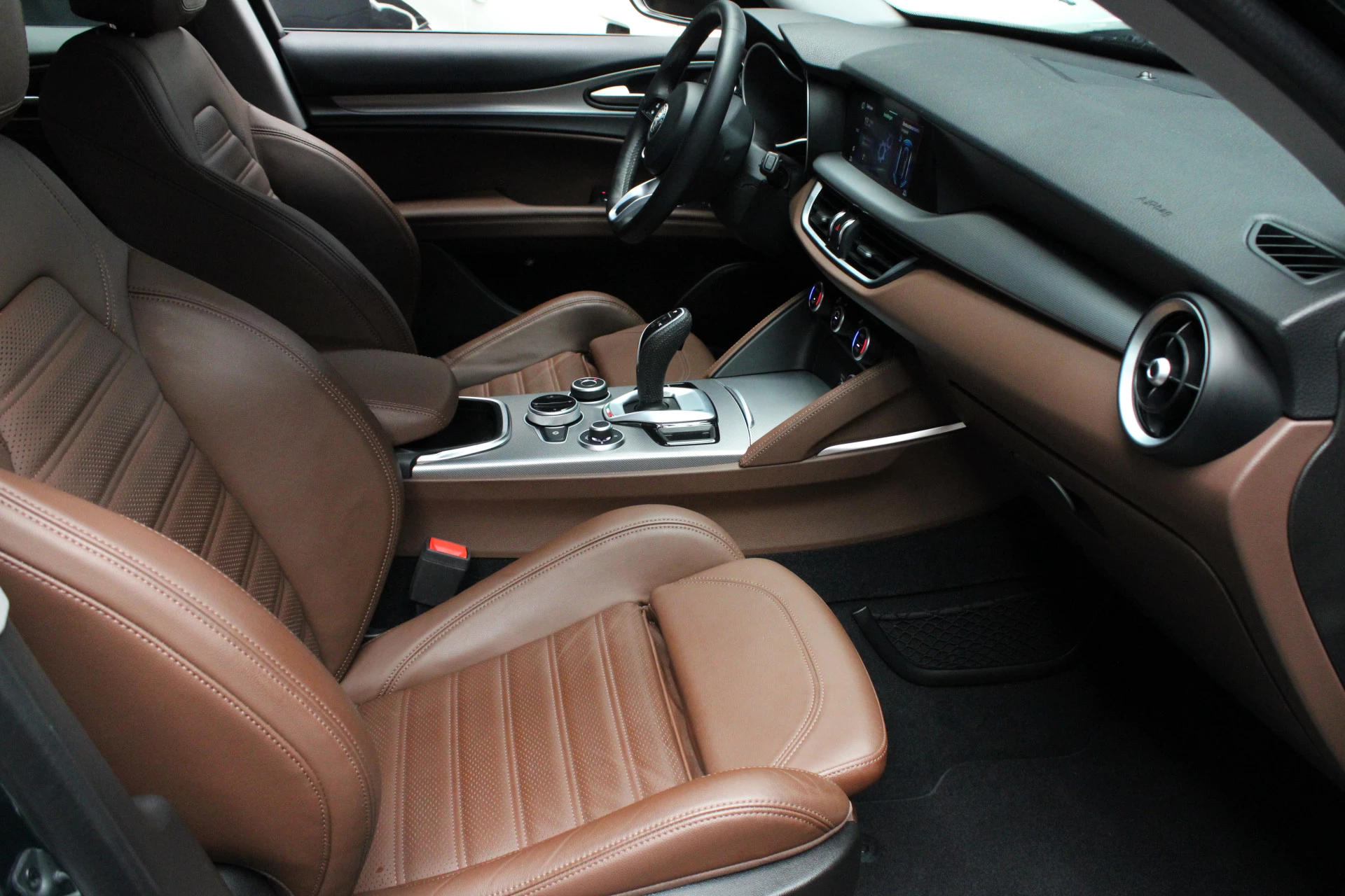 Hoofdafbeelding Alfa Romeo Stelvio