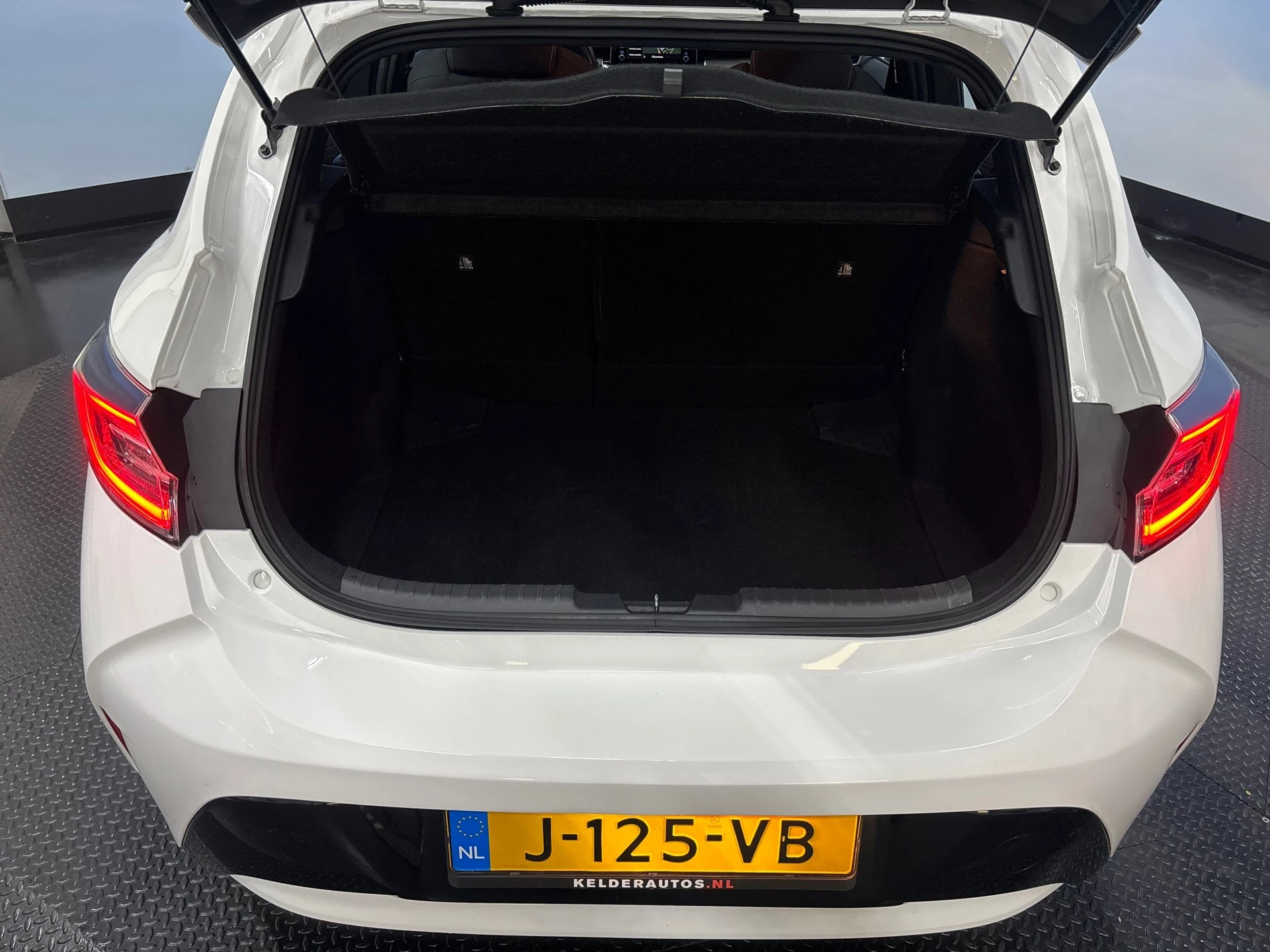 Hoofdafbeelding Toyota Corolla