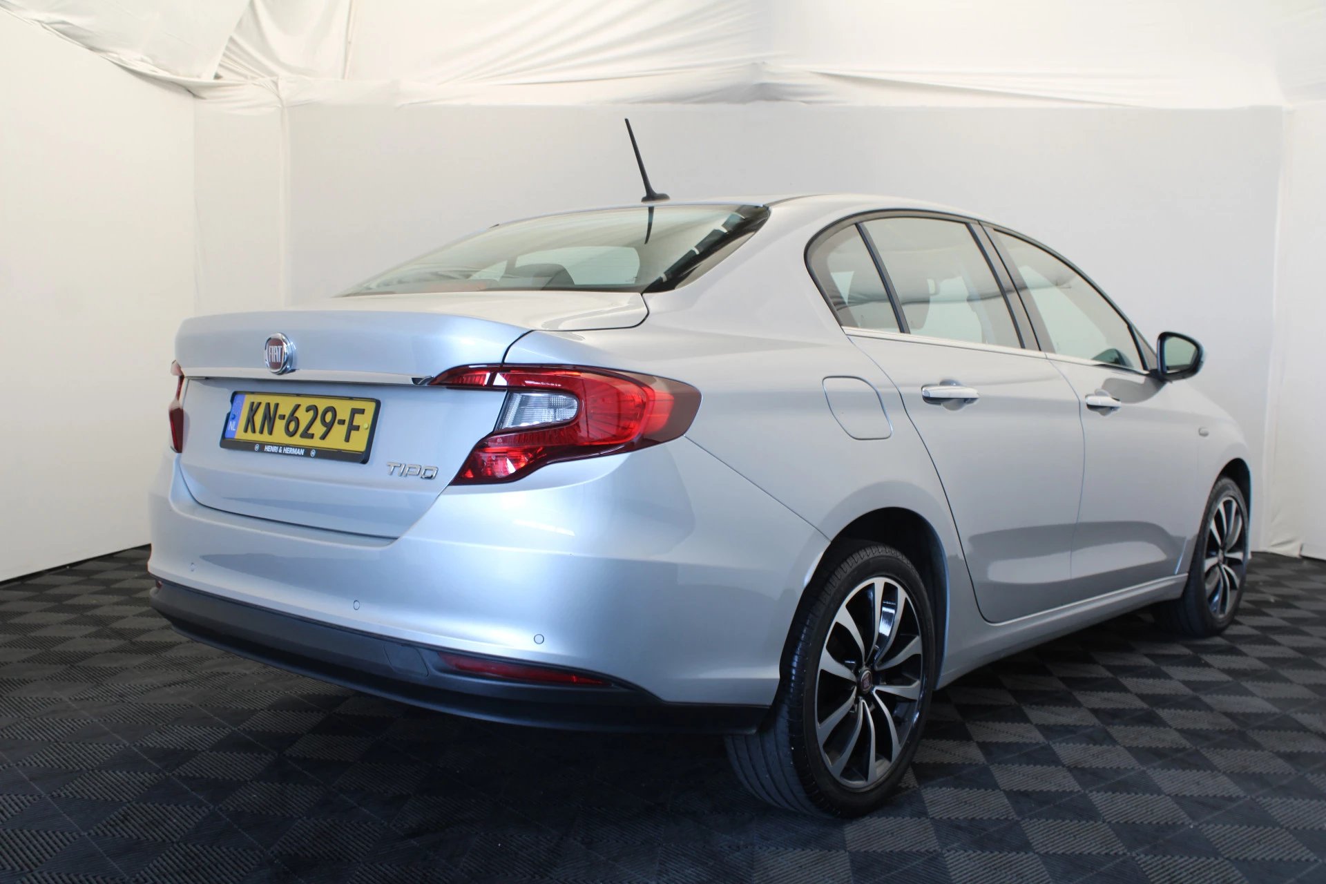 Hoofdafbeelding Fiat Tipo