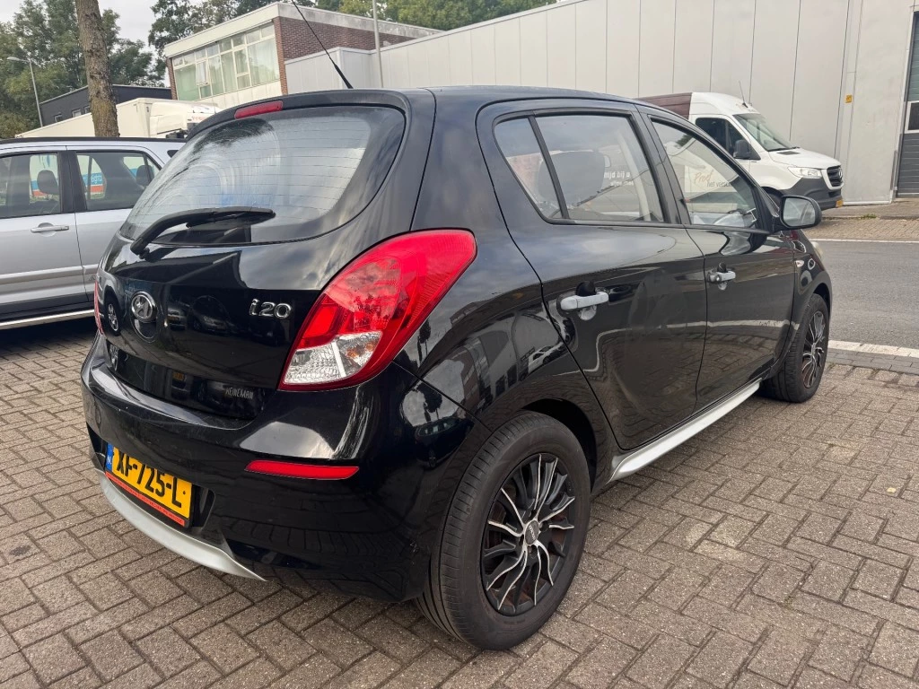 Hoofdafbeelding Hyundai i20